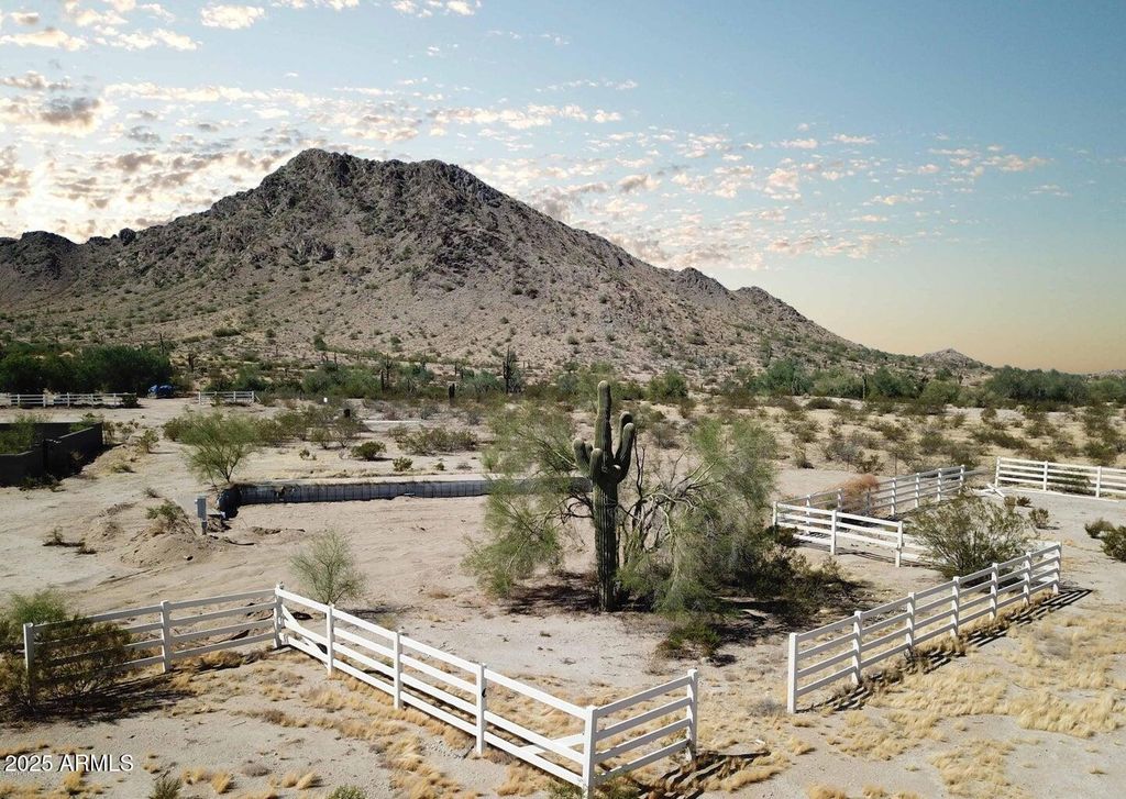 Photo of 4920 W Saddle Mountain Trail #-, Queen Creek, AZ 85144 (MLS # 6801084)