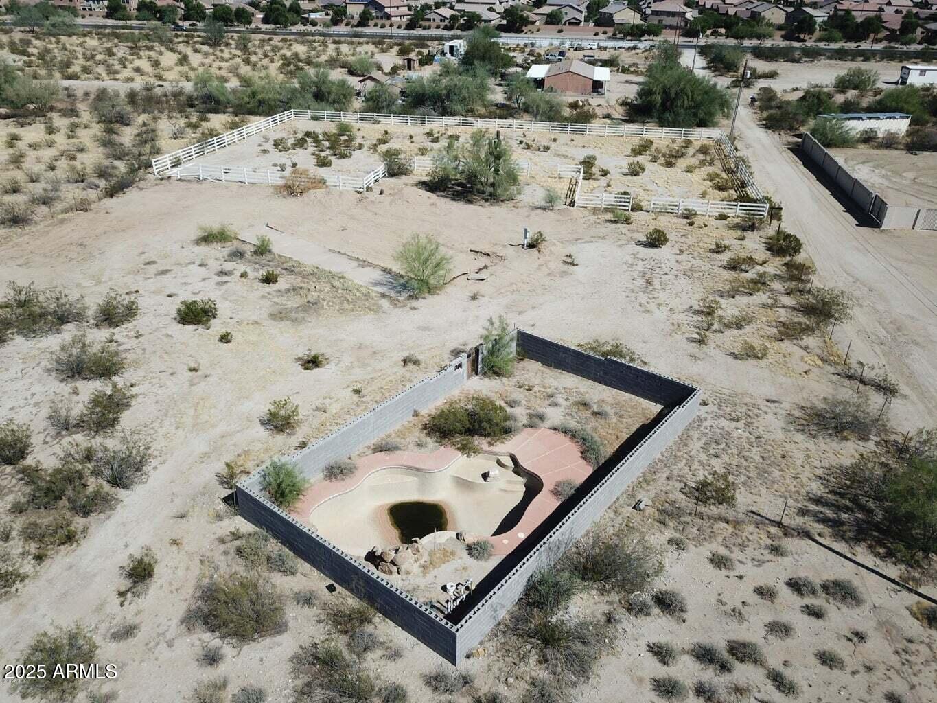 4920 W SADDLE MOUNTAIN Trail -