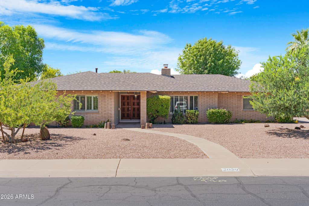Photo of 2059 E Manhatton Drive, Tempe, AZ 85282 (MLS # 7039723)