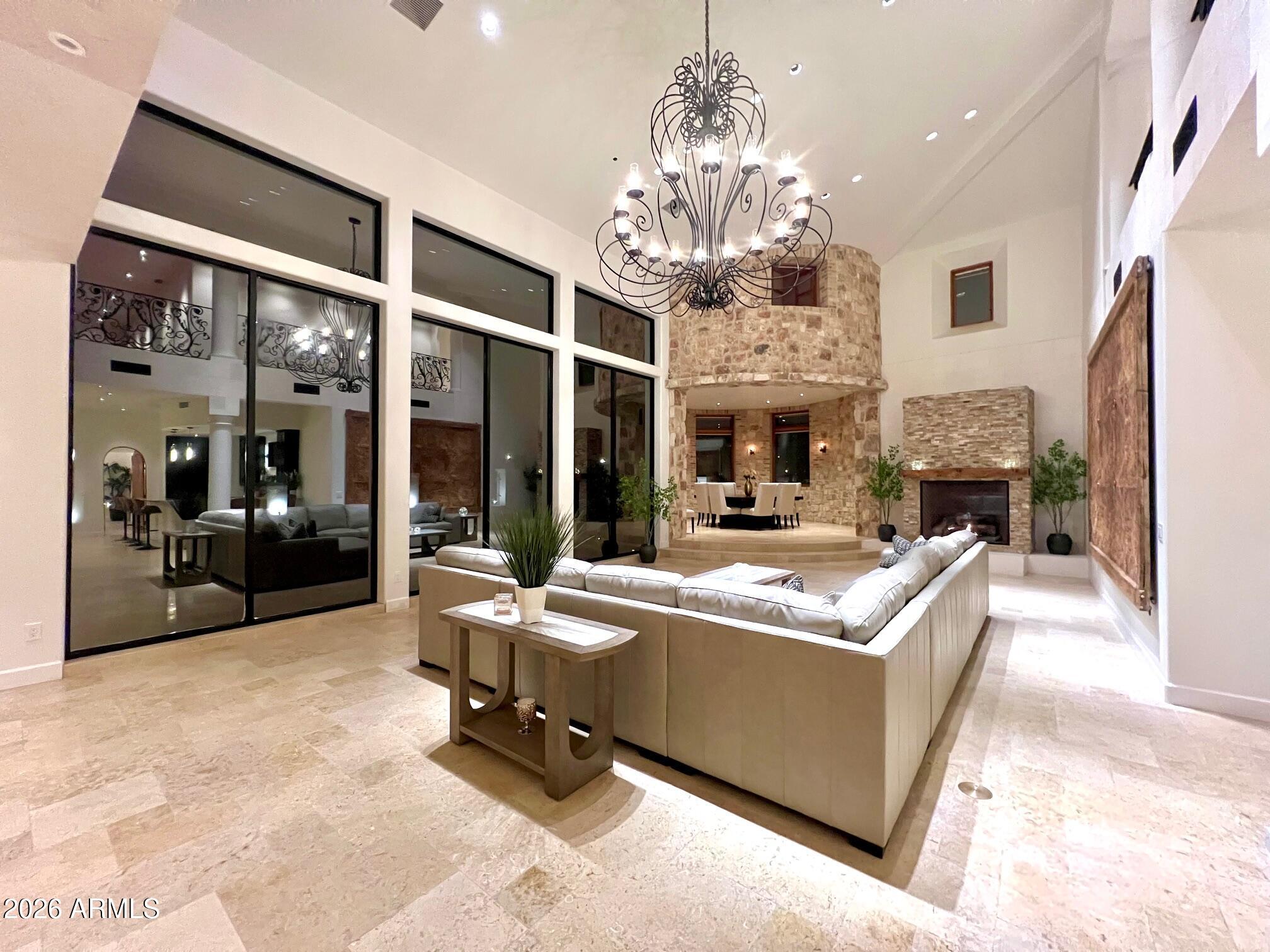 CAMELBACK MOUNTAIN ESTATES PLAT 1 - Residential