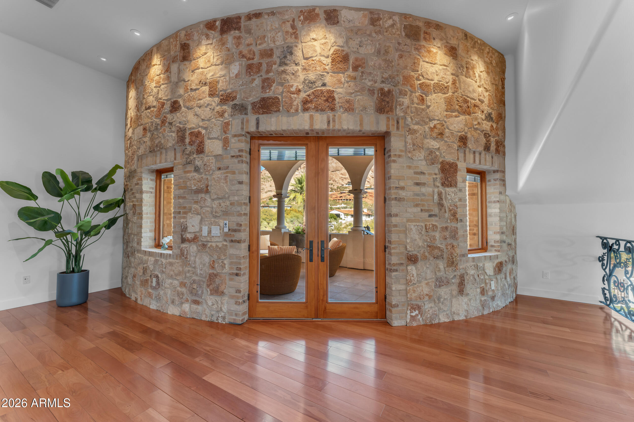 CAMELBACK MOUNTAIN ESTATES PLAT 1 - Residential