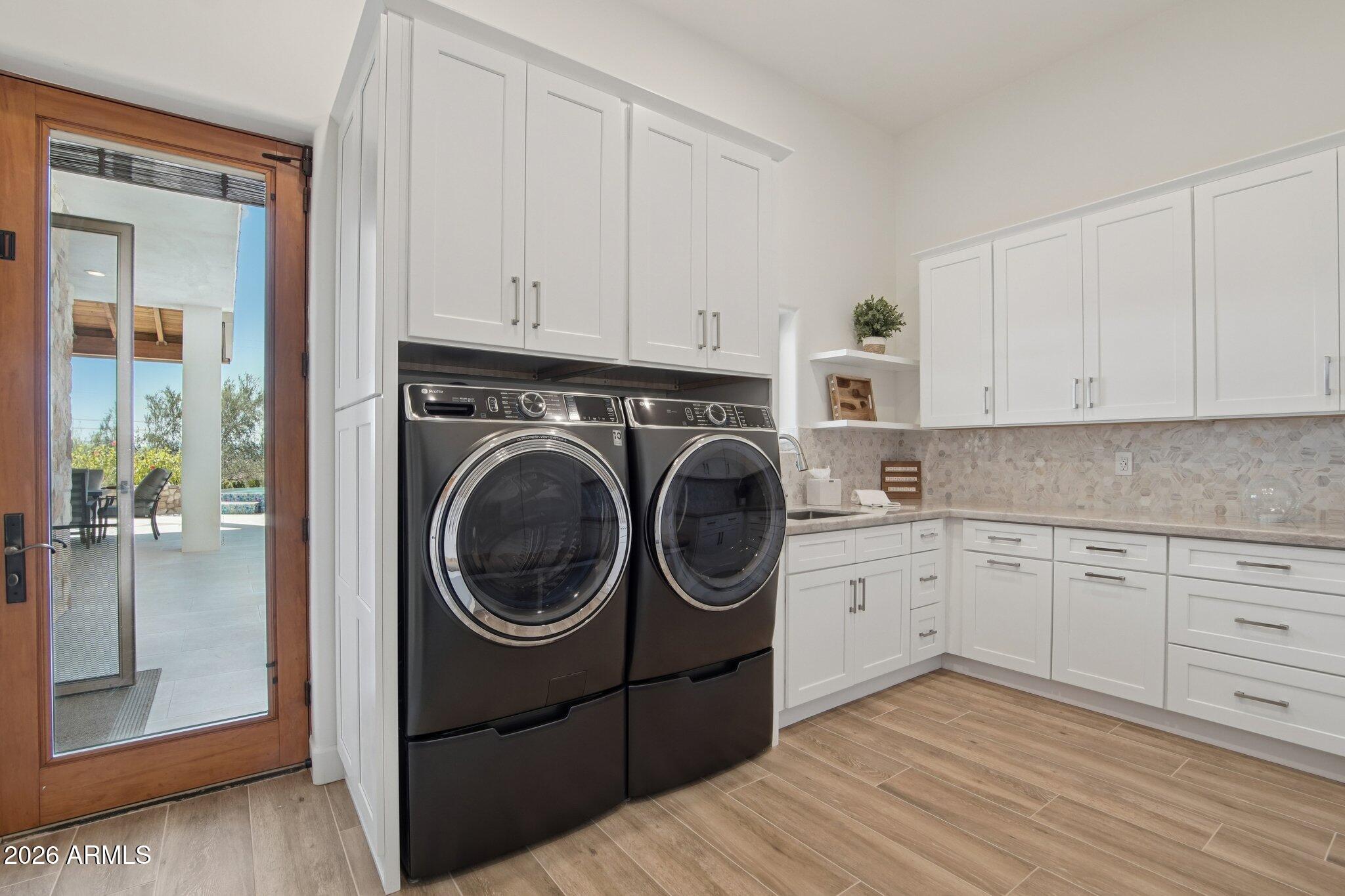 CAMELBACK MOUNTAIN ESTATES PLAT 1 - Residential