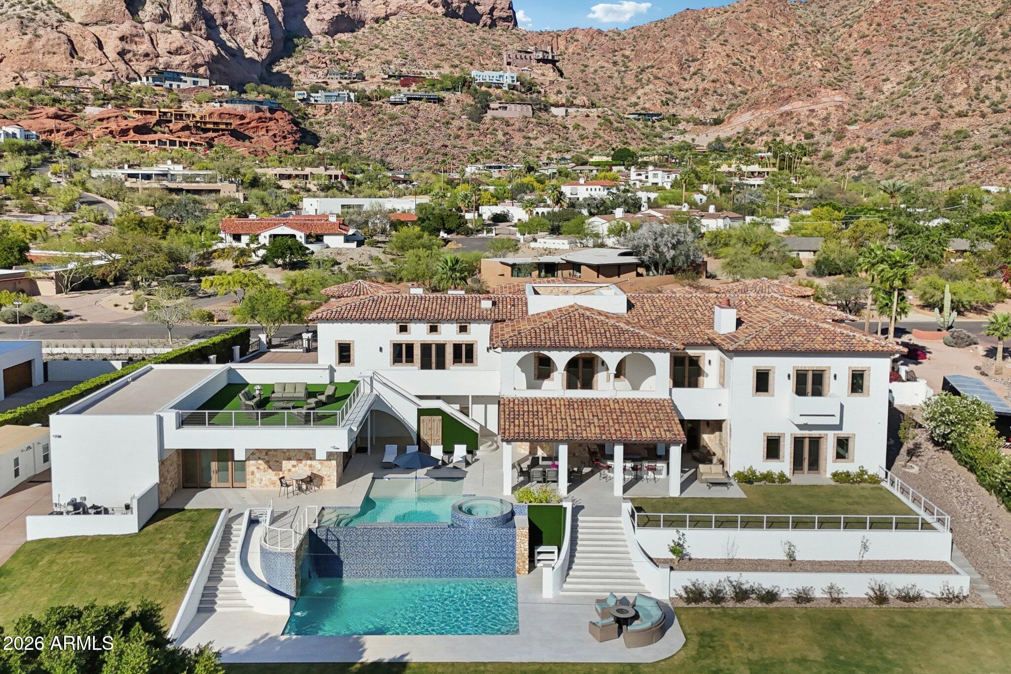 CAMELBACK MOUNTAIN ESTATES PLAT 1 - Residential