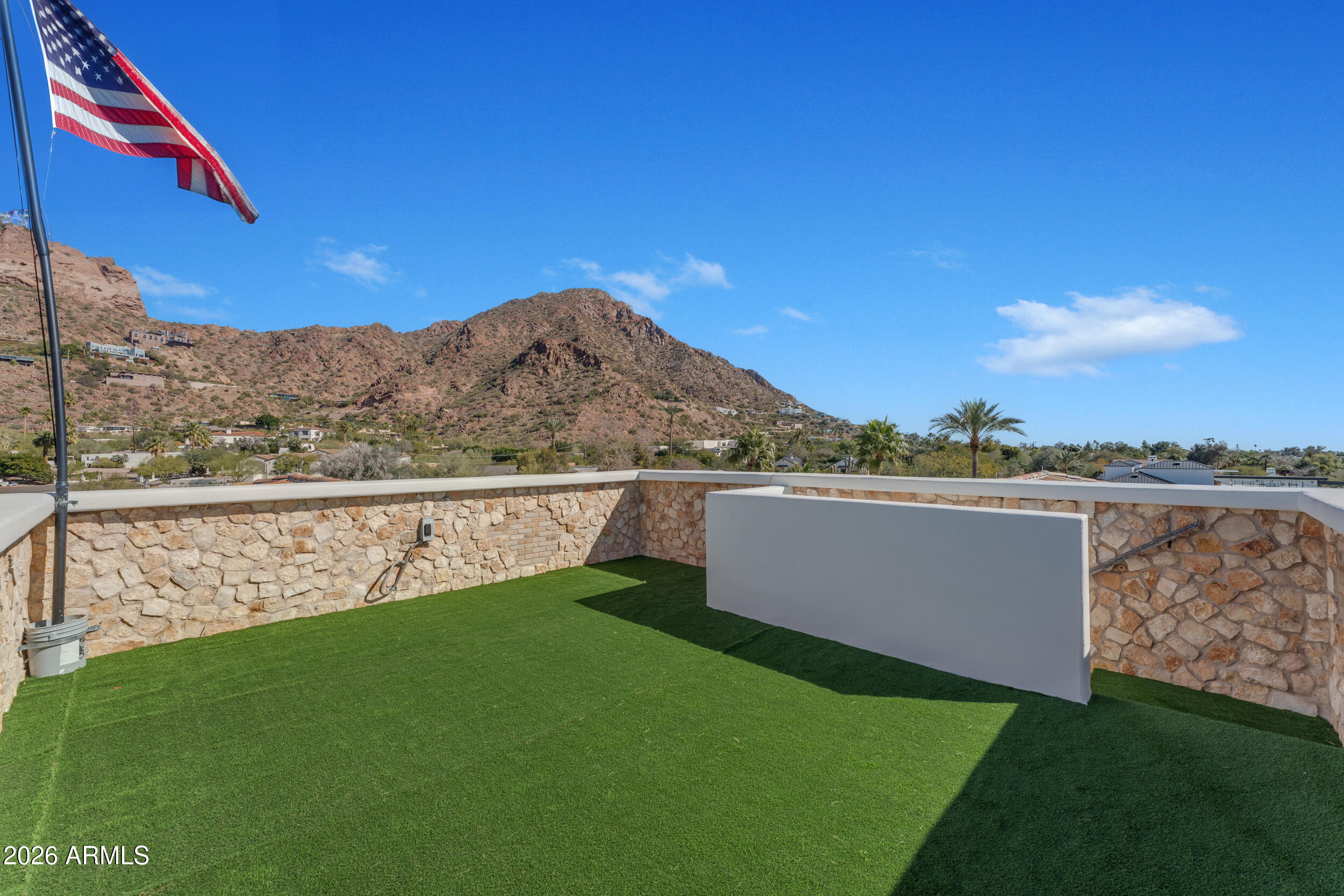 CAMELBACK MOUNTAIN ESTATES PLAT 1 - Residential