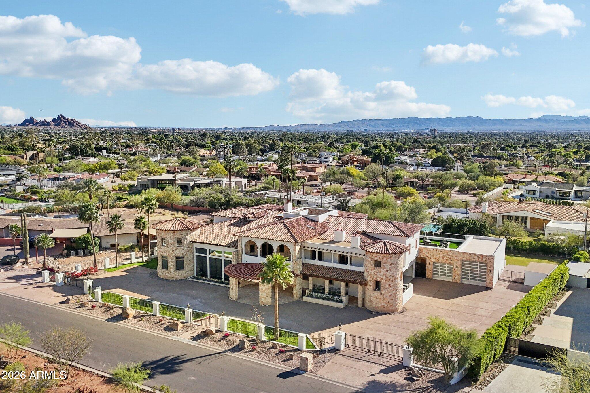 CAMELBACK MOUNTAIN ESTATES PLAT 1 - Residential