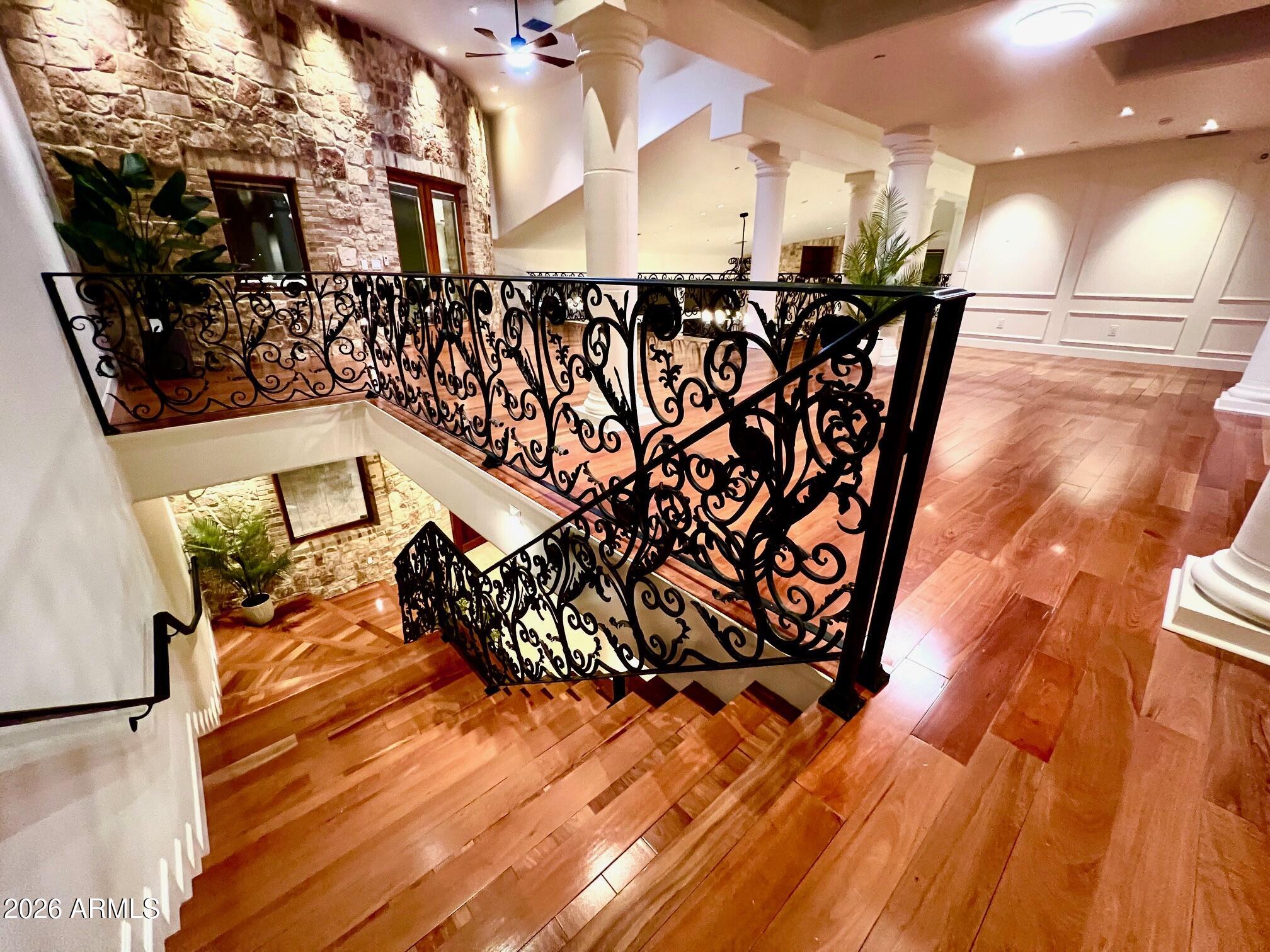 CAMELBACK MOUNTAIN ESTATES PLAT 1 - Residential