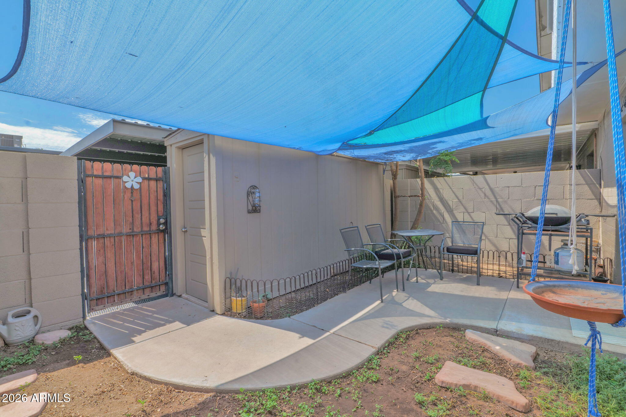 2930 E CLARENDON Avenue