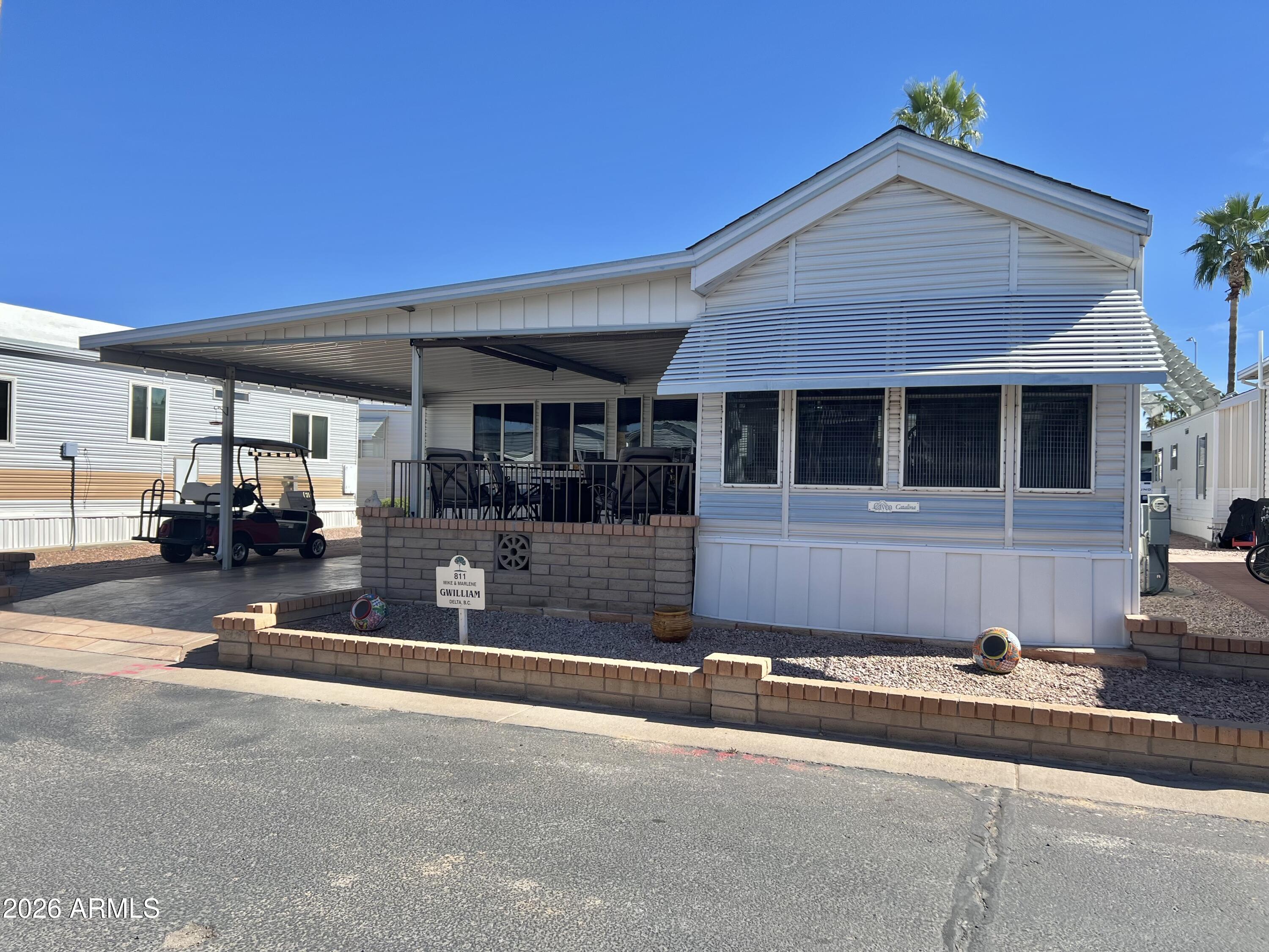 111 S GREENFIELD Road 811