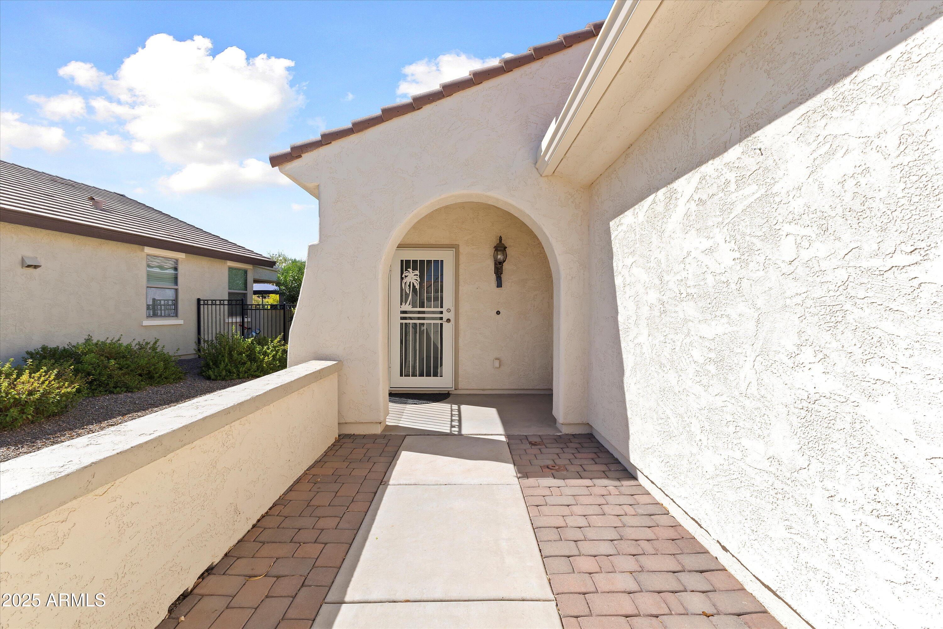 26141 W VISTA NORTH Drive