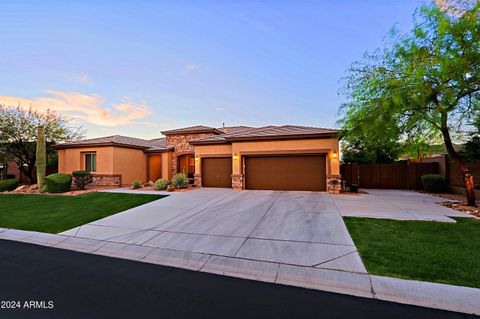 A home in Cave Creek