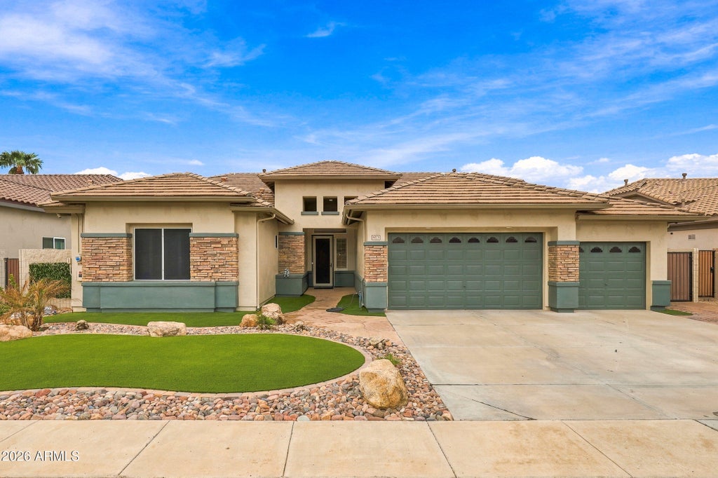 Photo of 8073 W Louise Drive, Peoria, AZ 85383 (MLS # 7082061)