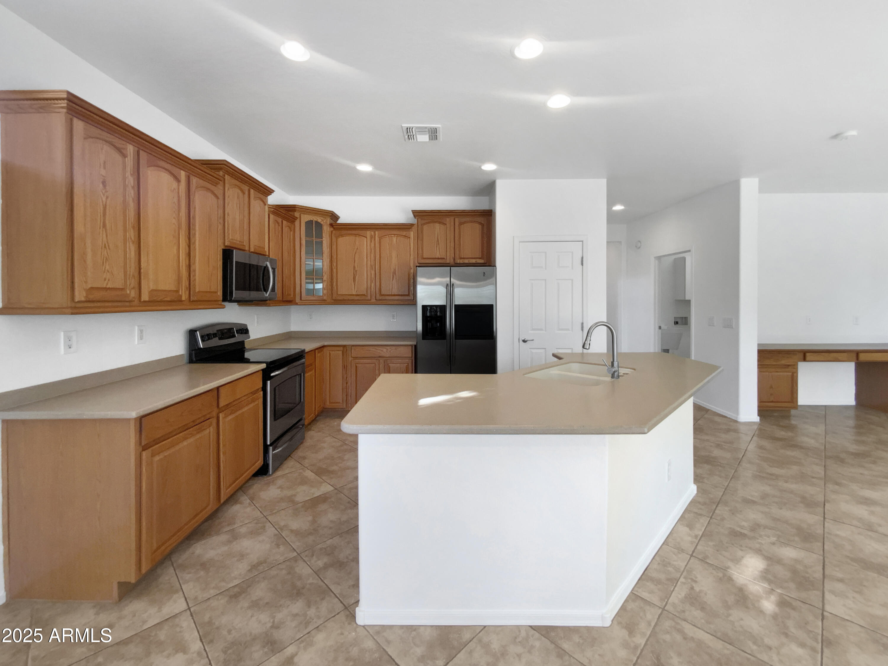 42643 W CONSTELLATION Drive