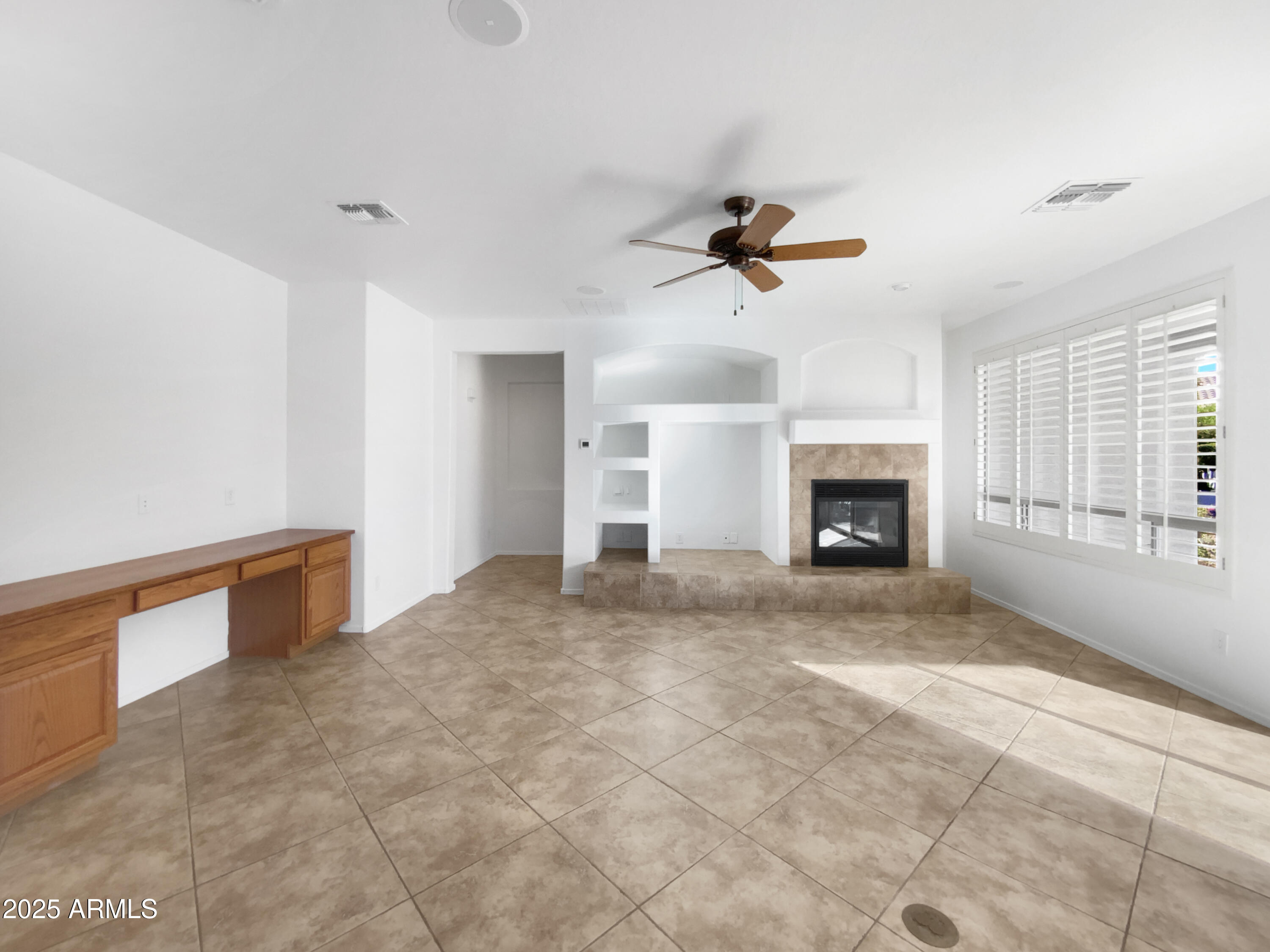 42643 W CONSTELLATION Drive