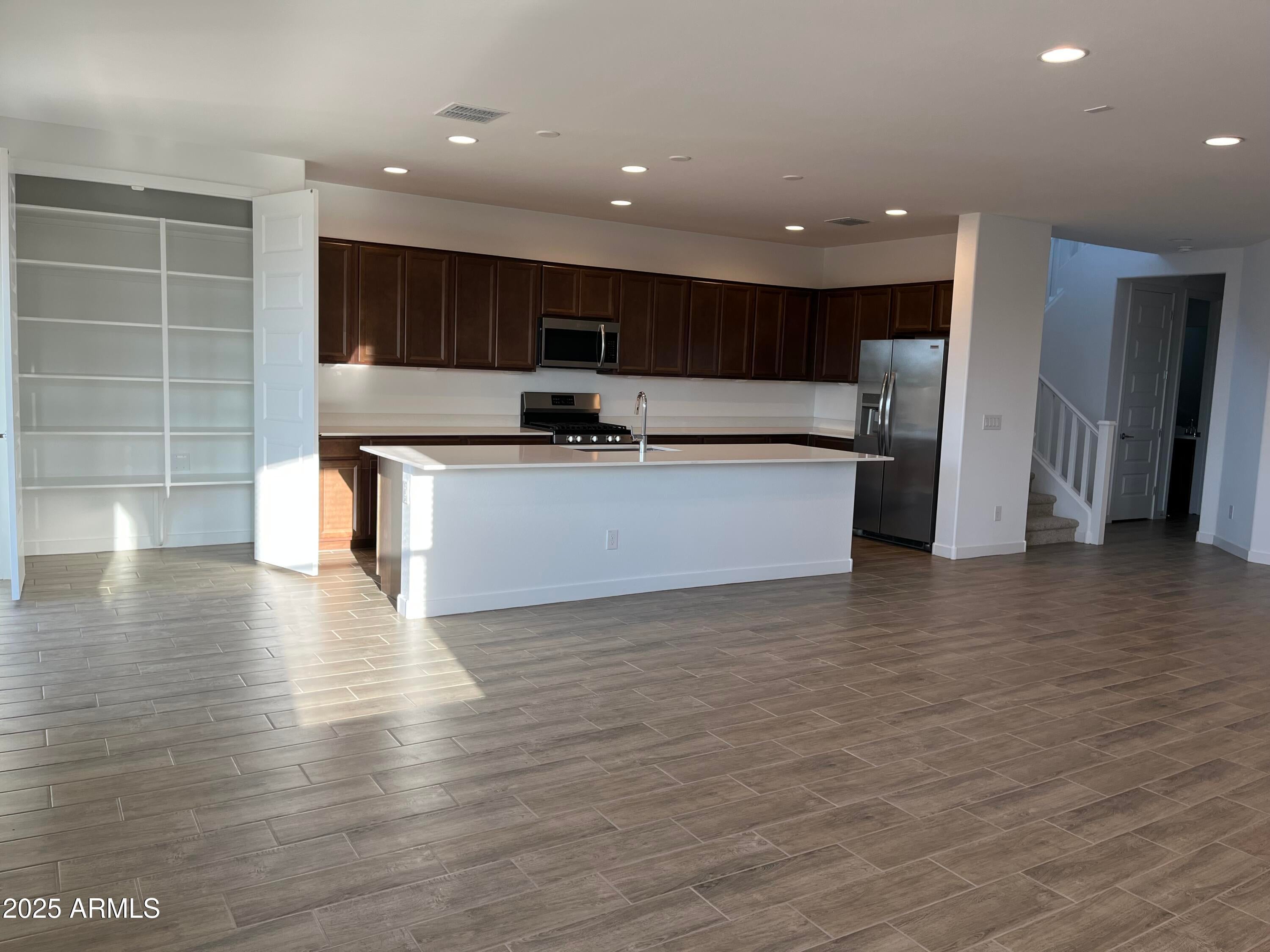 9426 W Sells Drive