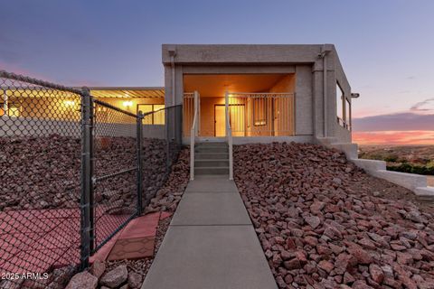 A home in Wickenburg