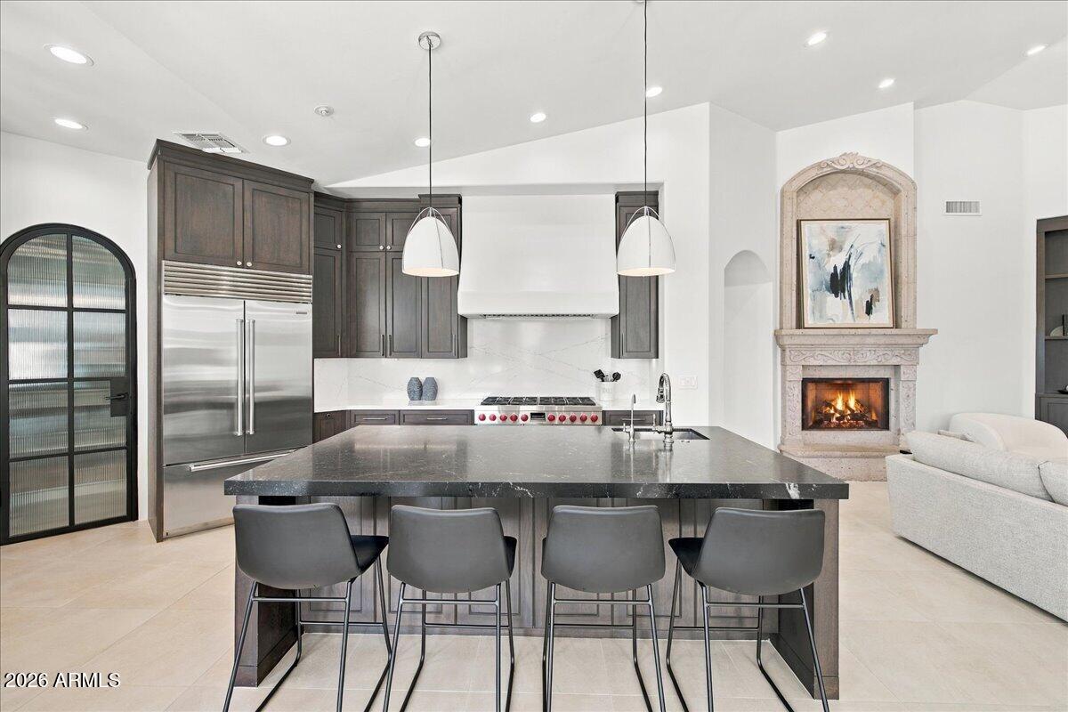 10509 E SUNNYSIDE Drive