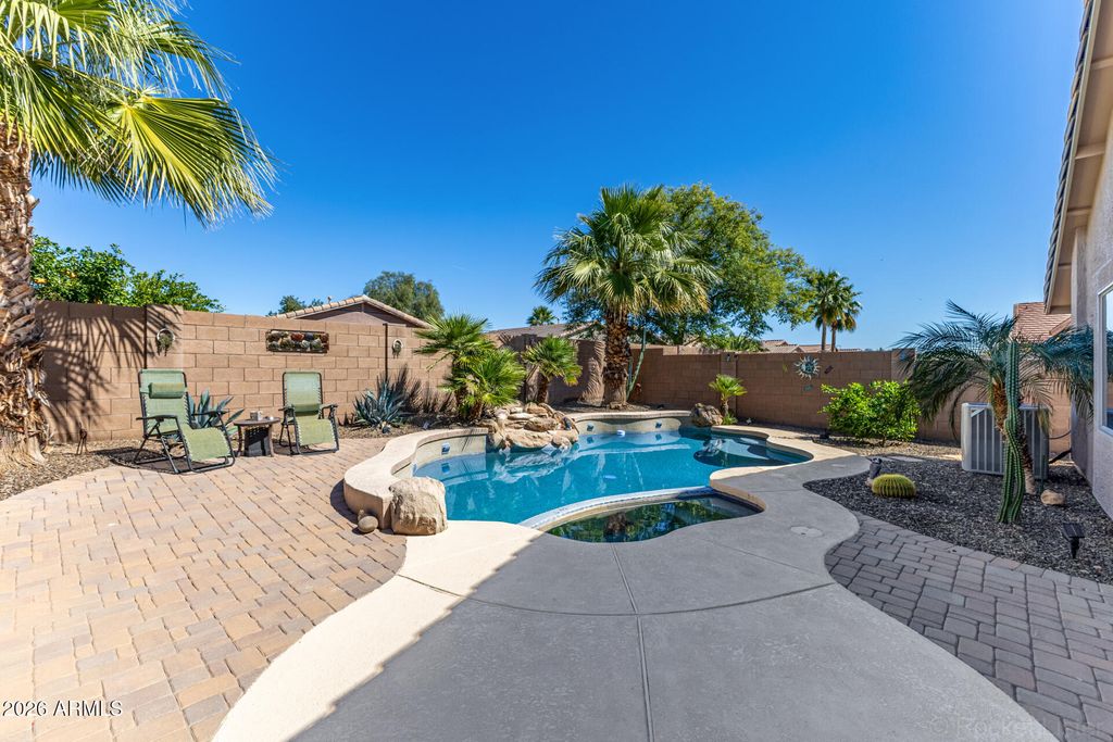 Photo of 42362 W Sparks Drive, Maricopa, AZ 85138 (MLS # 6997656)