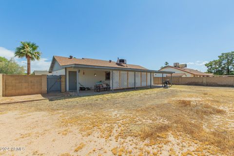 Single Family Residence in Glendale AZ 6428 Cortez Street 19.jpg