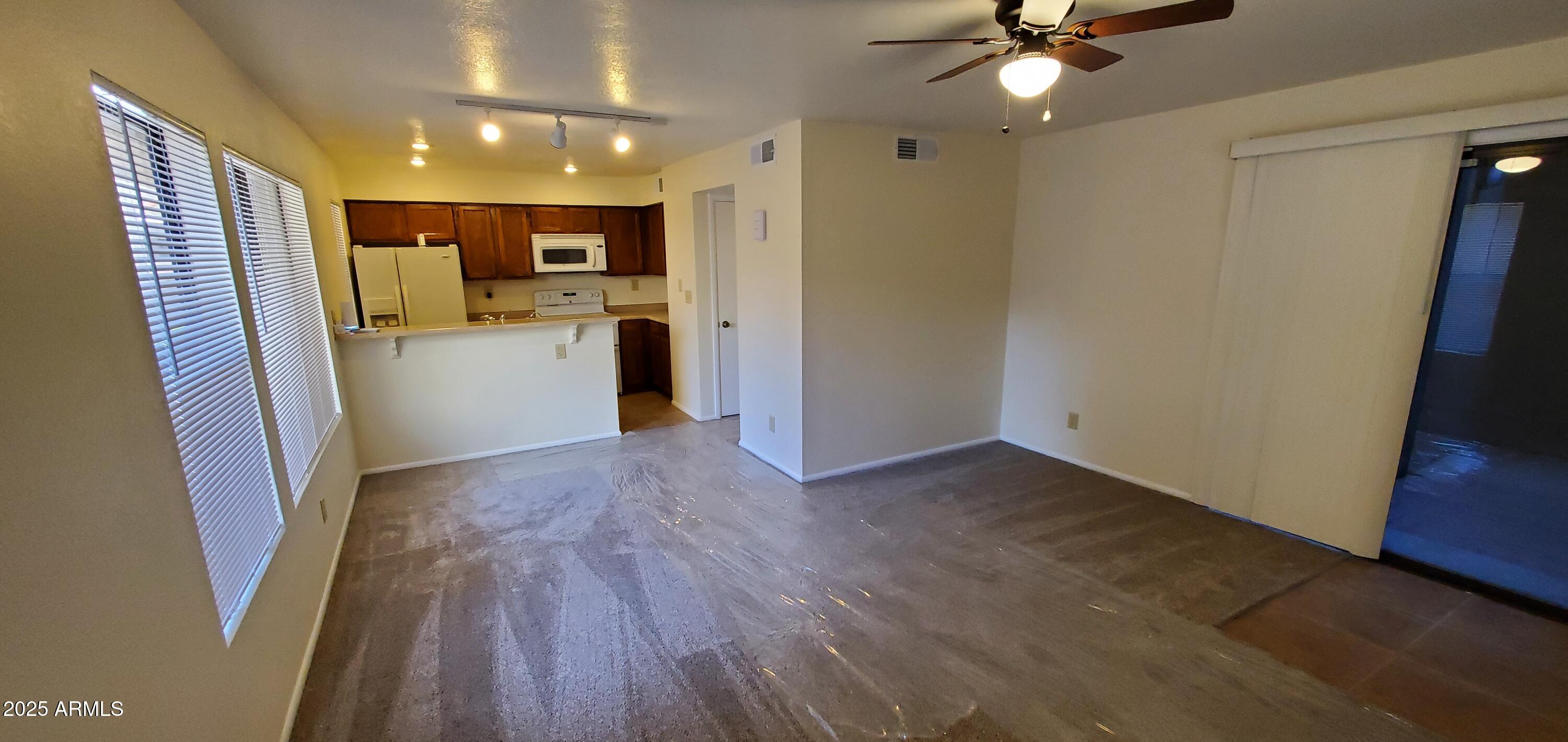 1432 W EMERALD Avenue 647