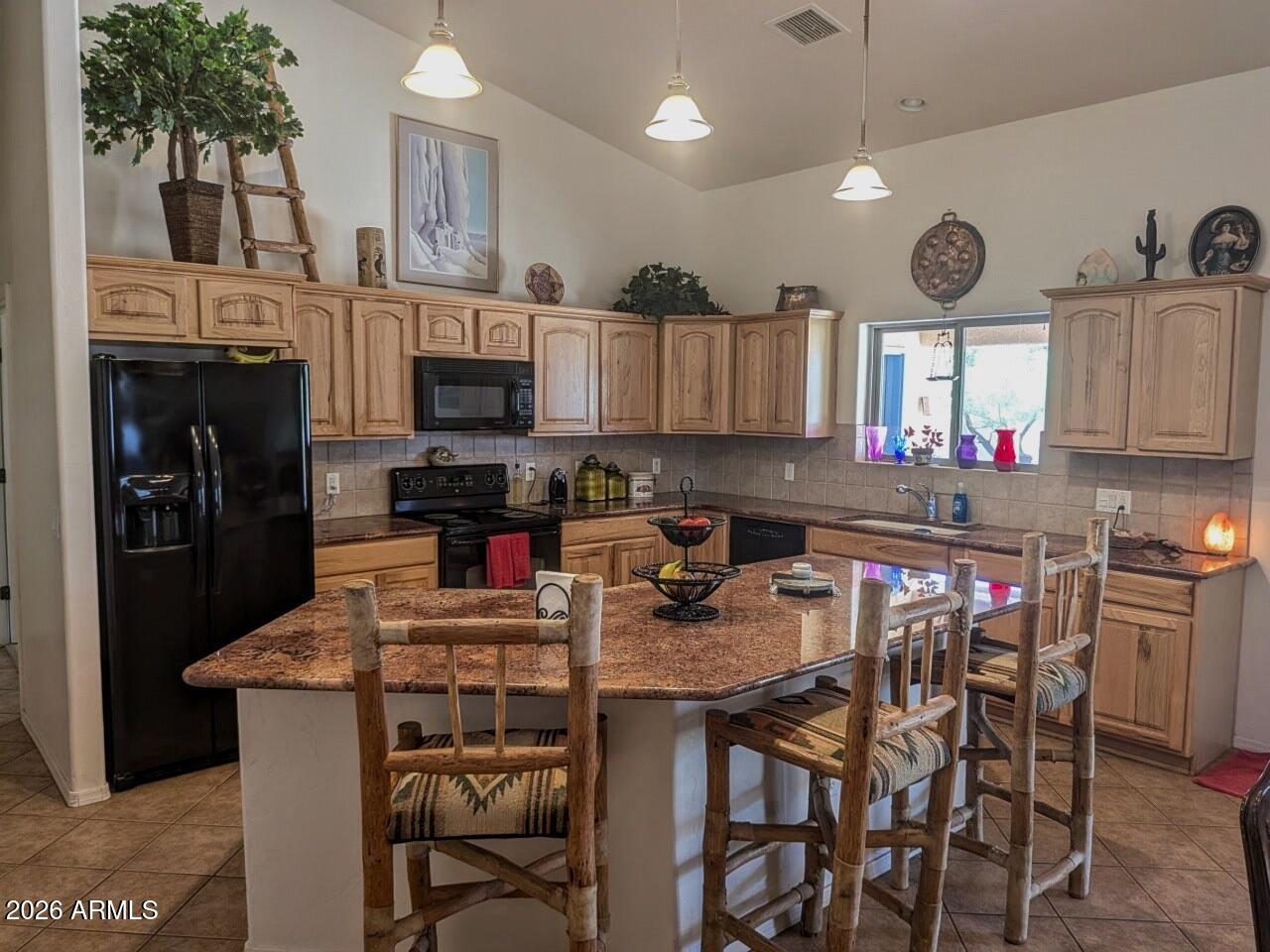 RIO RANCHO ESTATES 1 - Residential