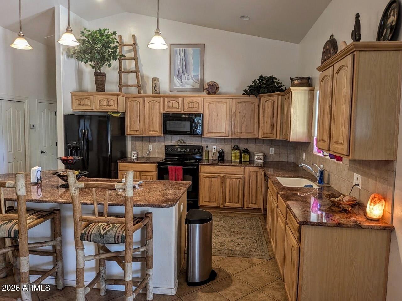 RIO RANCHO ESTATES 1 - Residential