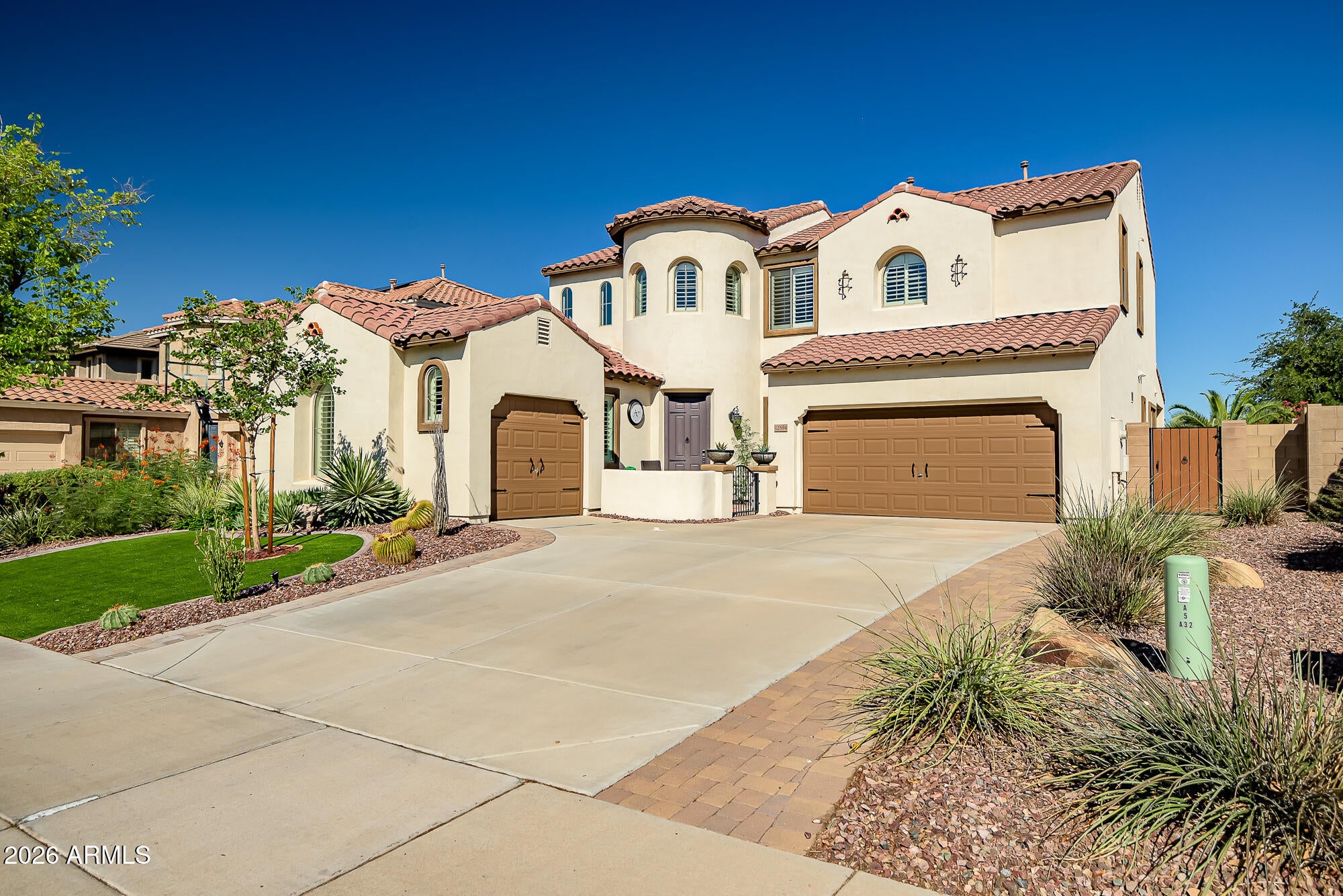 12594 W MORNING VISTA Drive