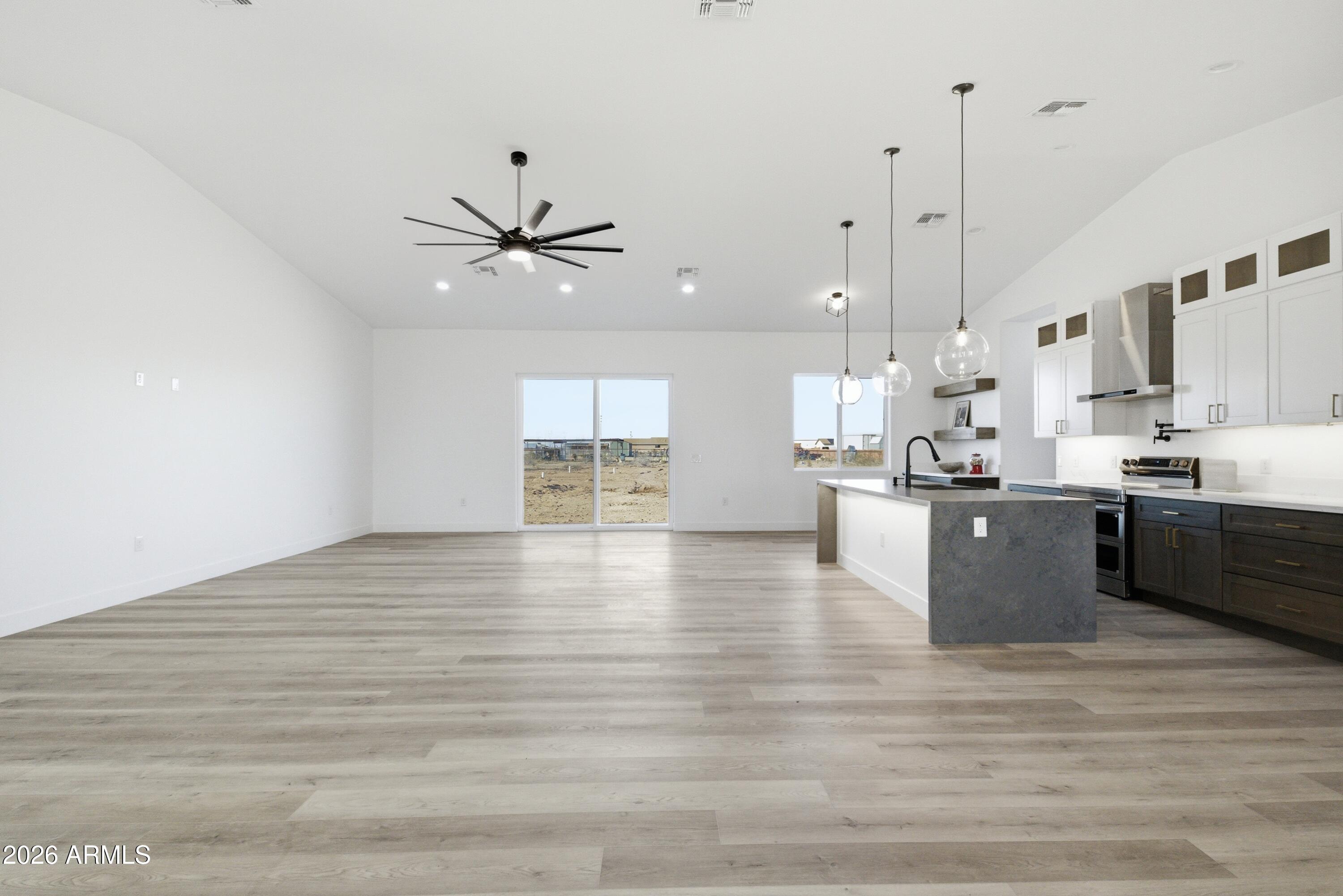 31824 W HADLEY Street