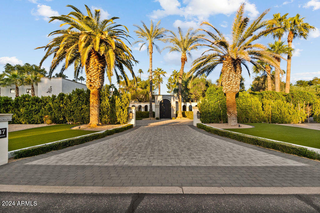 CAMELBACK COUNTRY CLUB ESTATES 2 AMENDED - Residential