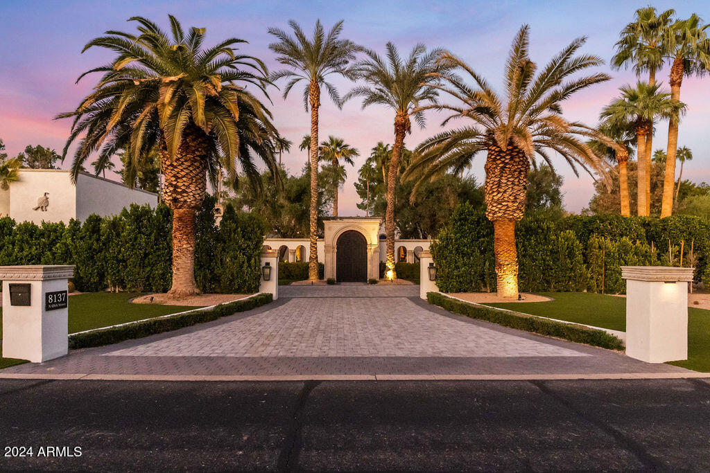 CAMELBACK COUNTRY CLUB ESTATES 2 AMENDED - Residential