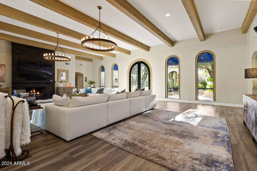 CAMELBACK COUNTRY CLUB ESTATES 2 AMENDED - Residential