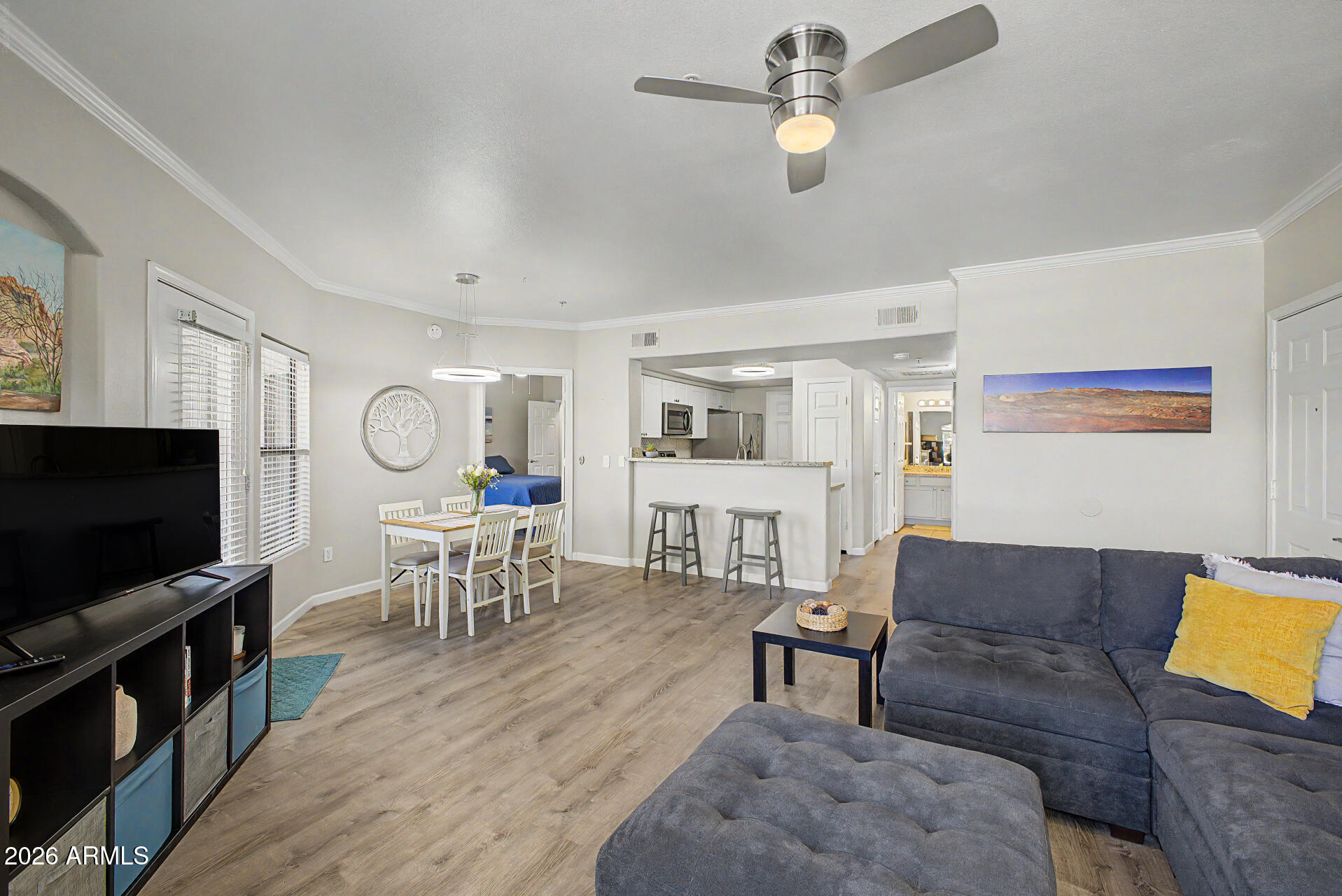 15095 N THOMPSON PEAK Parkway 2090