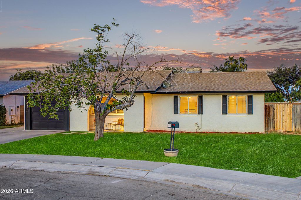 Photo of 415 N Larkspur Street, Gilbert, AZ 85234 (MLS # 7017782)