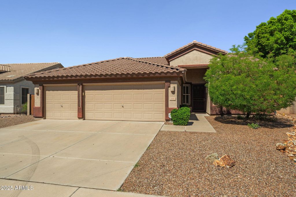 Photo of 6052 W Kristal Way, Glendale, AZ 85308 (MLS # 6923394)