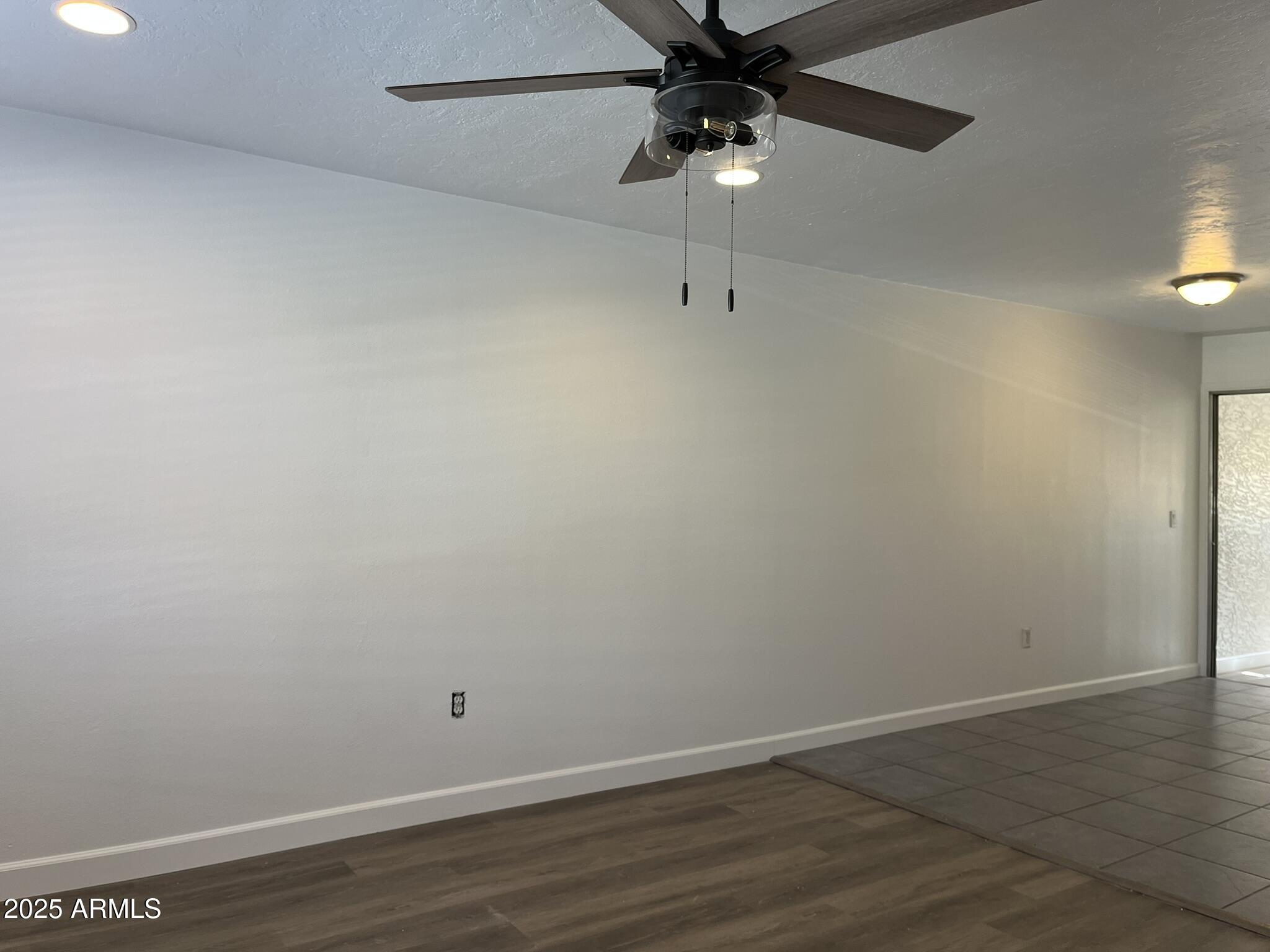 461 W Holmes Avenue 271