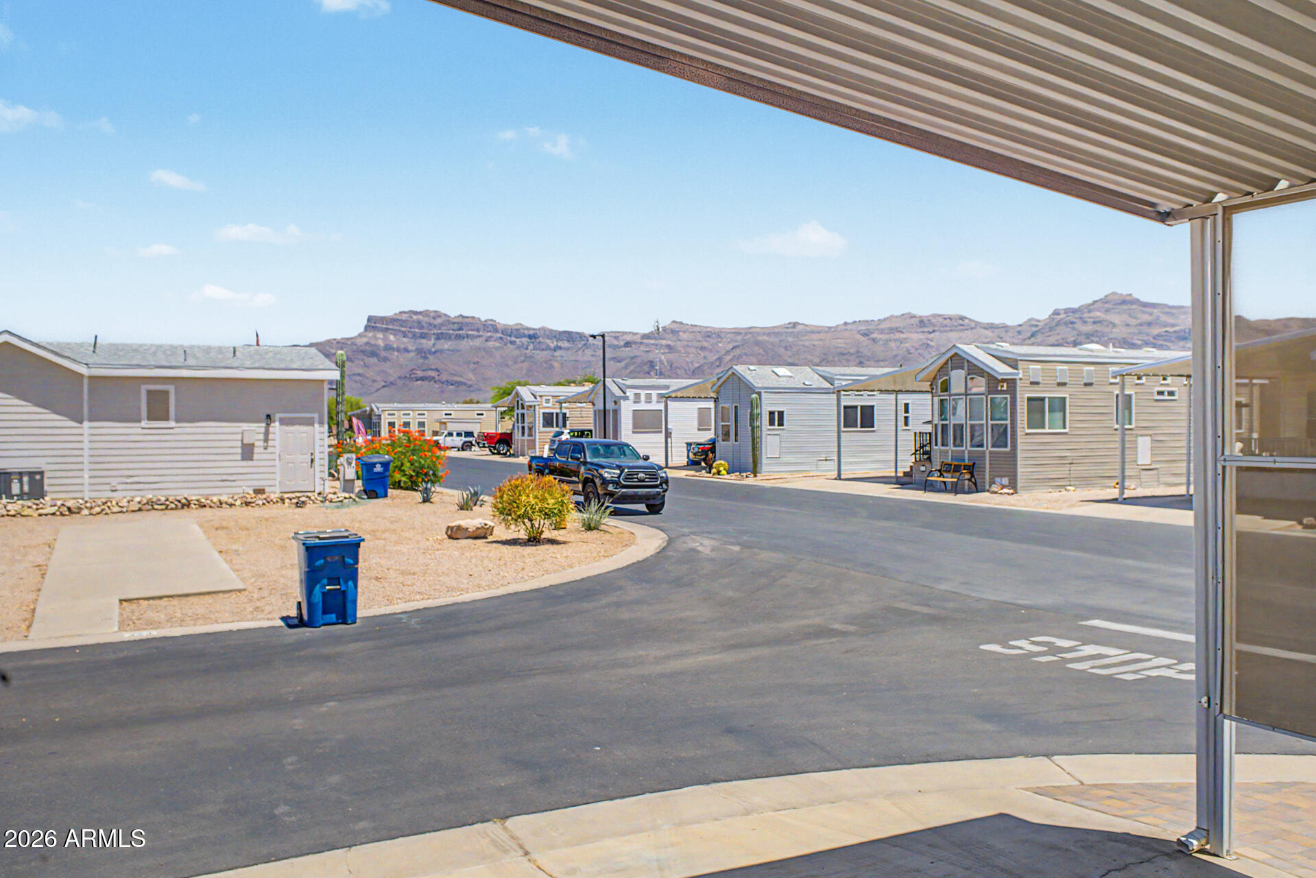 6601 E US HIGHWAY 60 -- 324