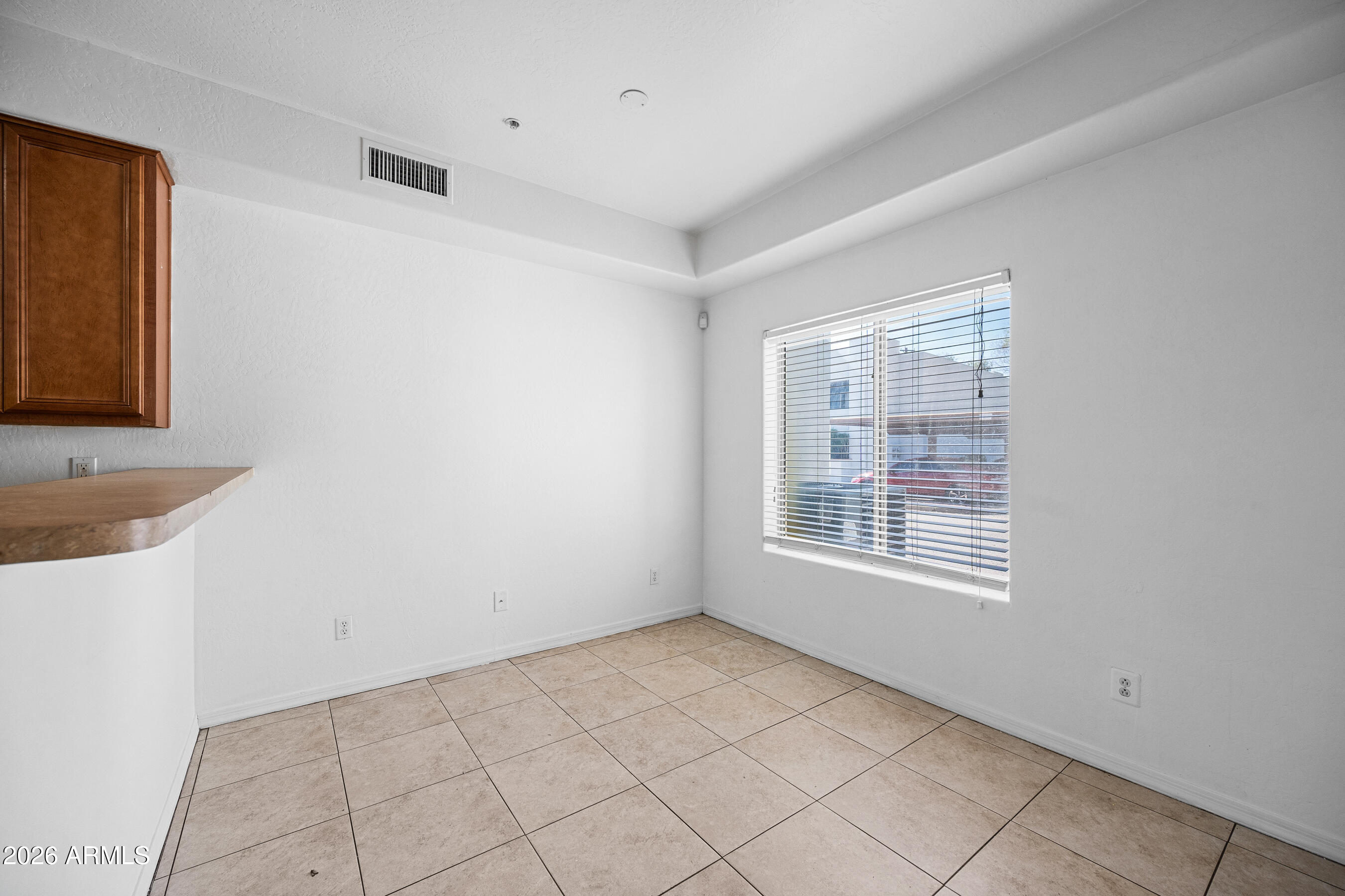 4608 W Maryland Avenue 1198