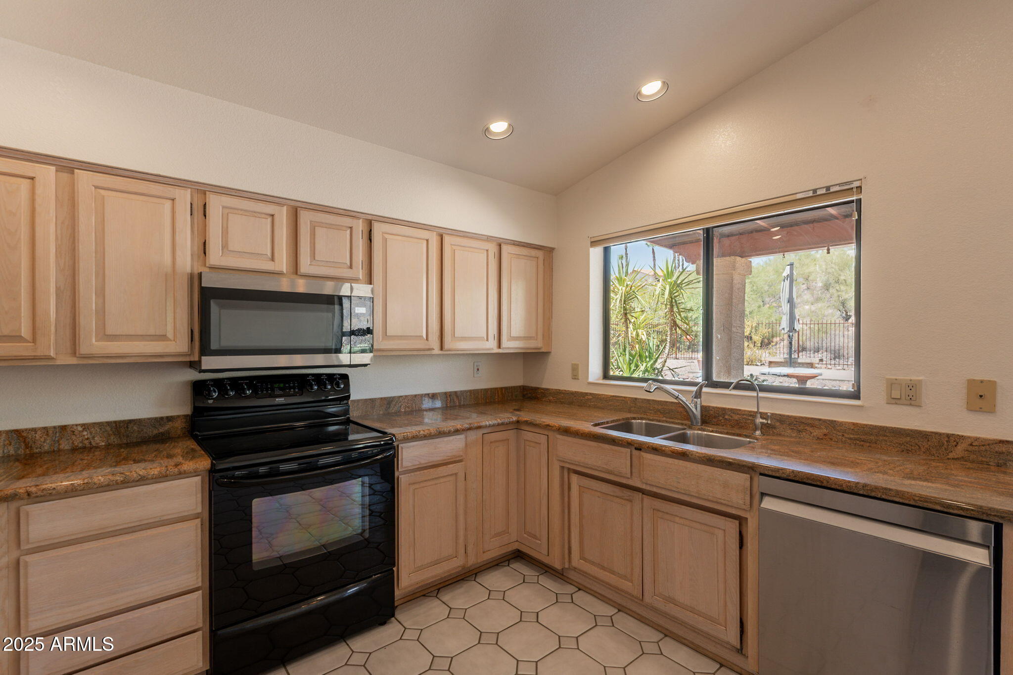 17134 E PARLIN Drive