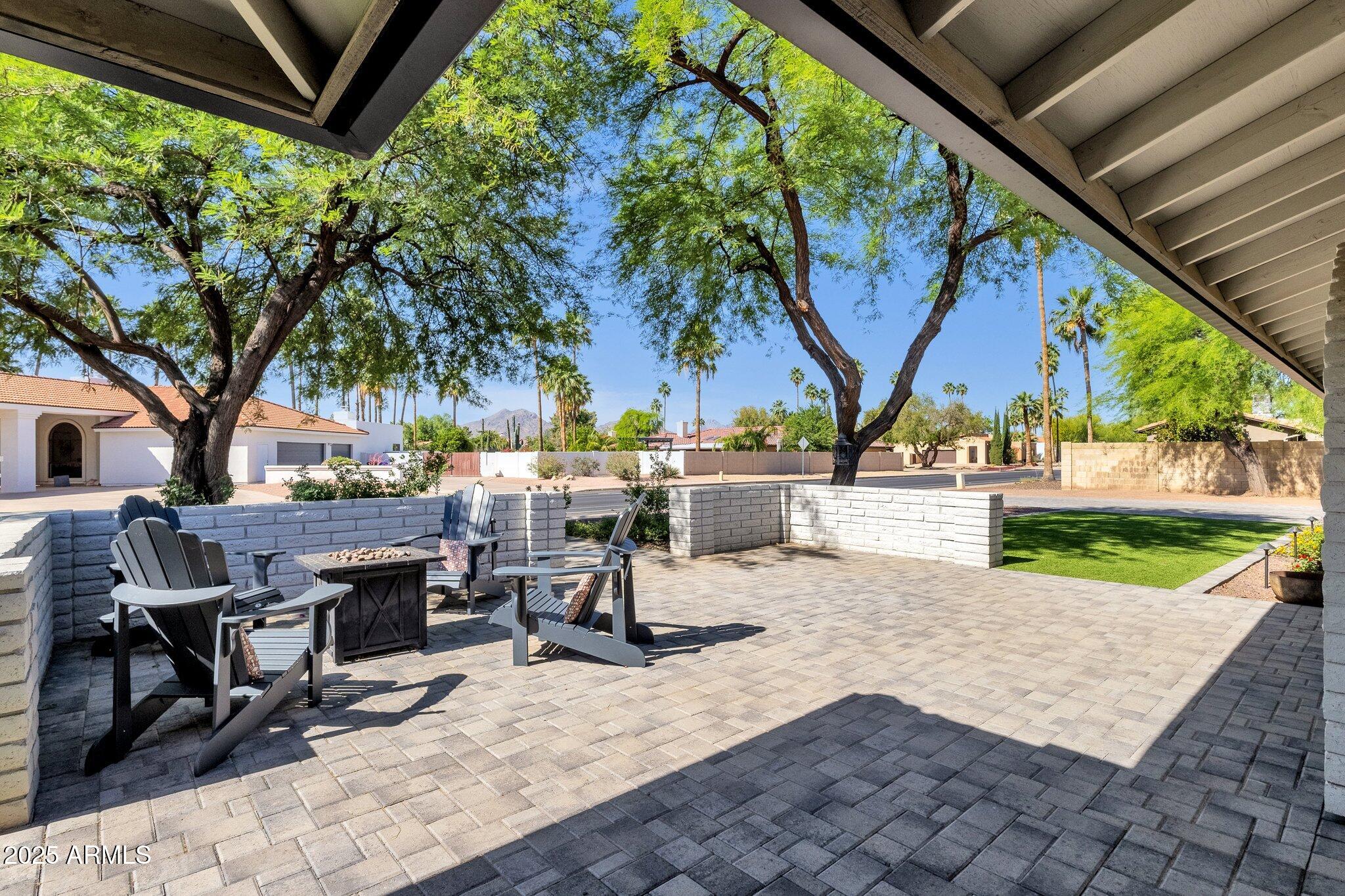 5112 E CHOLLA Street