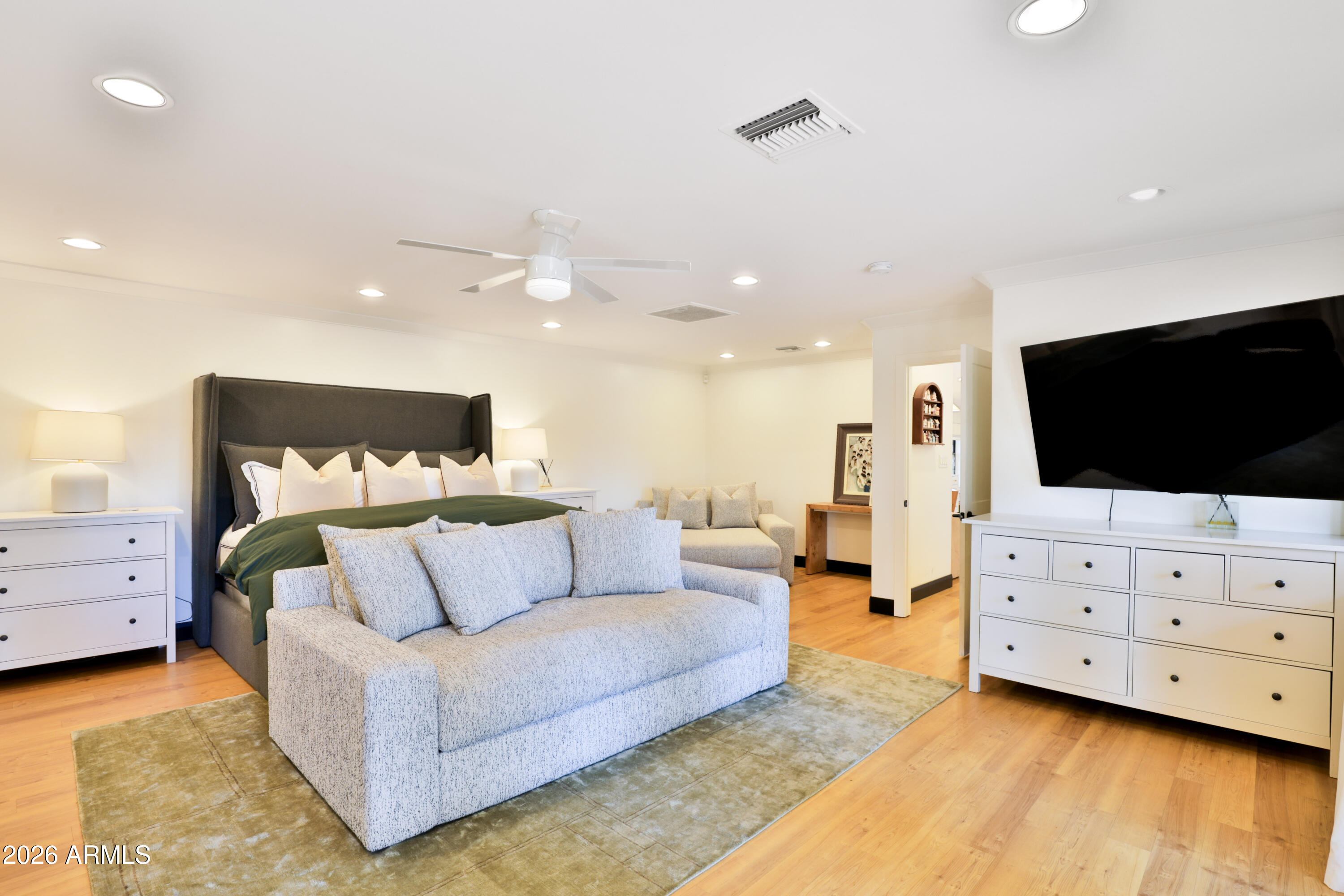 SAWYER ESTATES - Residential