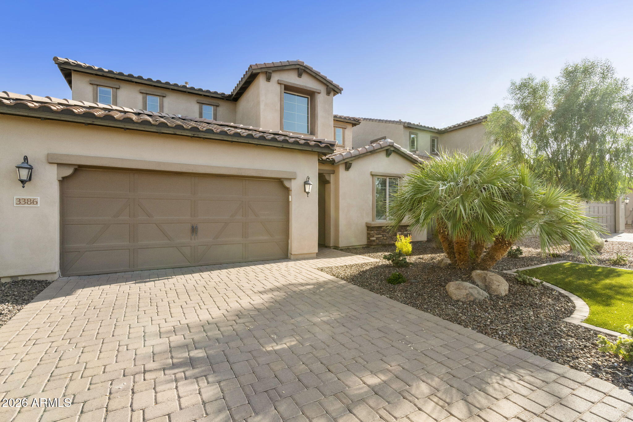 3386 E TIFFANY Court