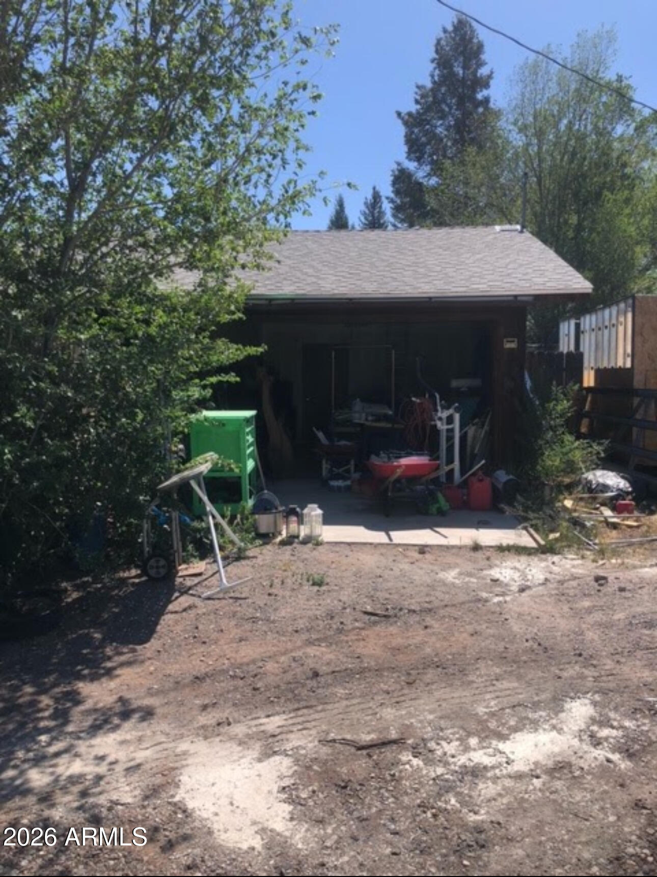334 E Apache Street