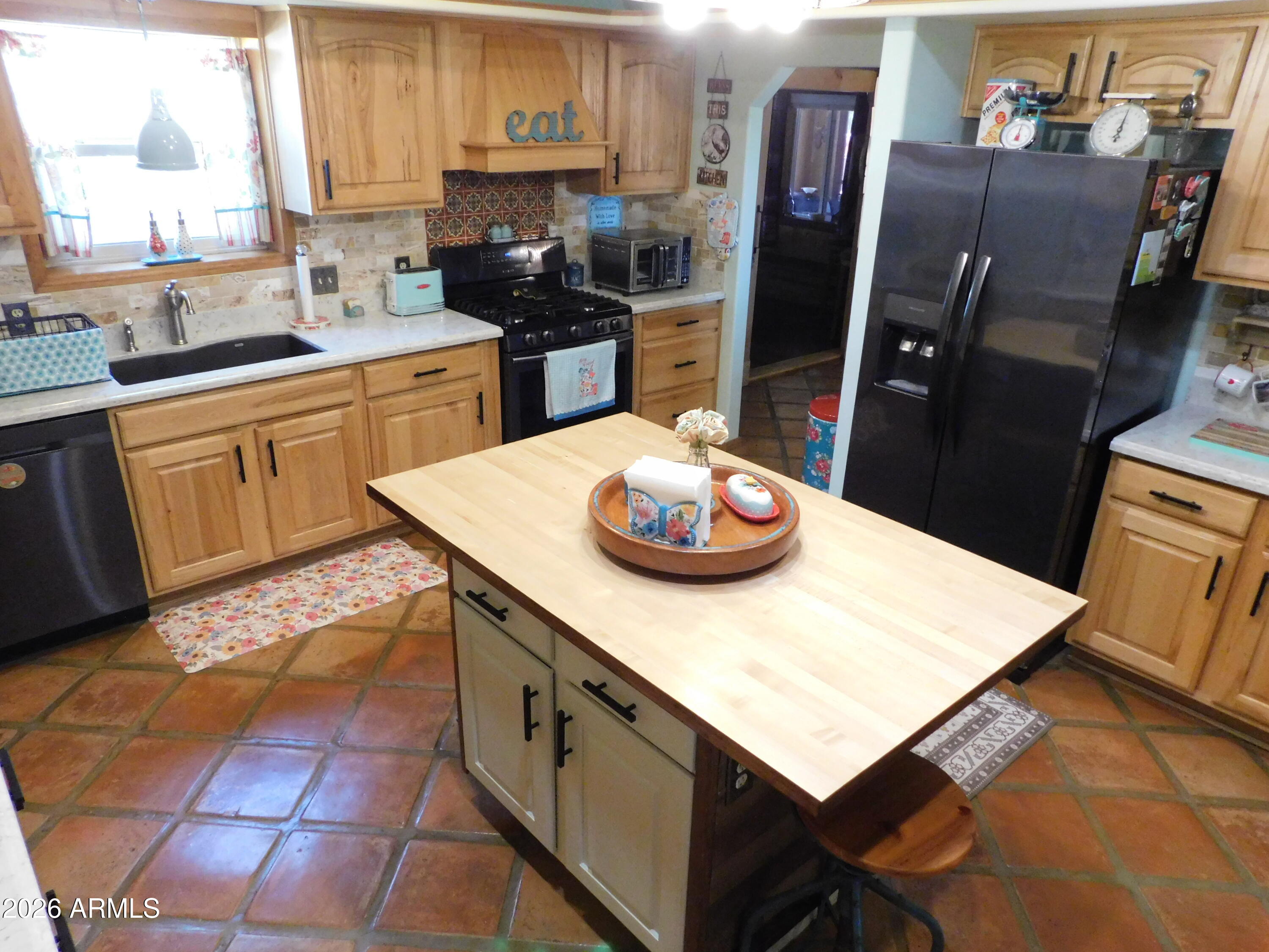 4823 W Tumbleweed Lane