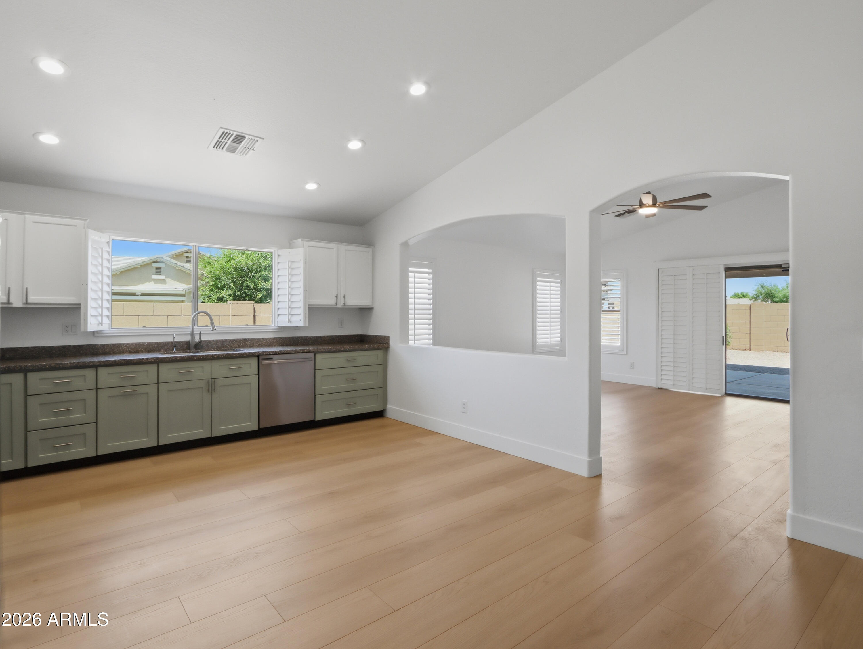 COUNTRY PLACE PHASE 4 PARCELS 11 12 AMD - Residential