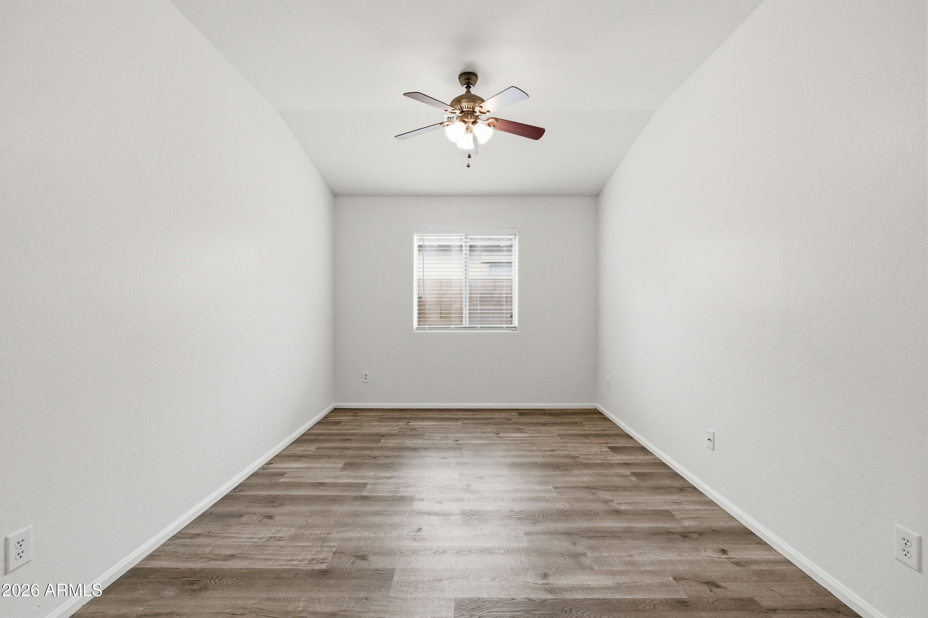 3890 E GRAPHITE Road