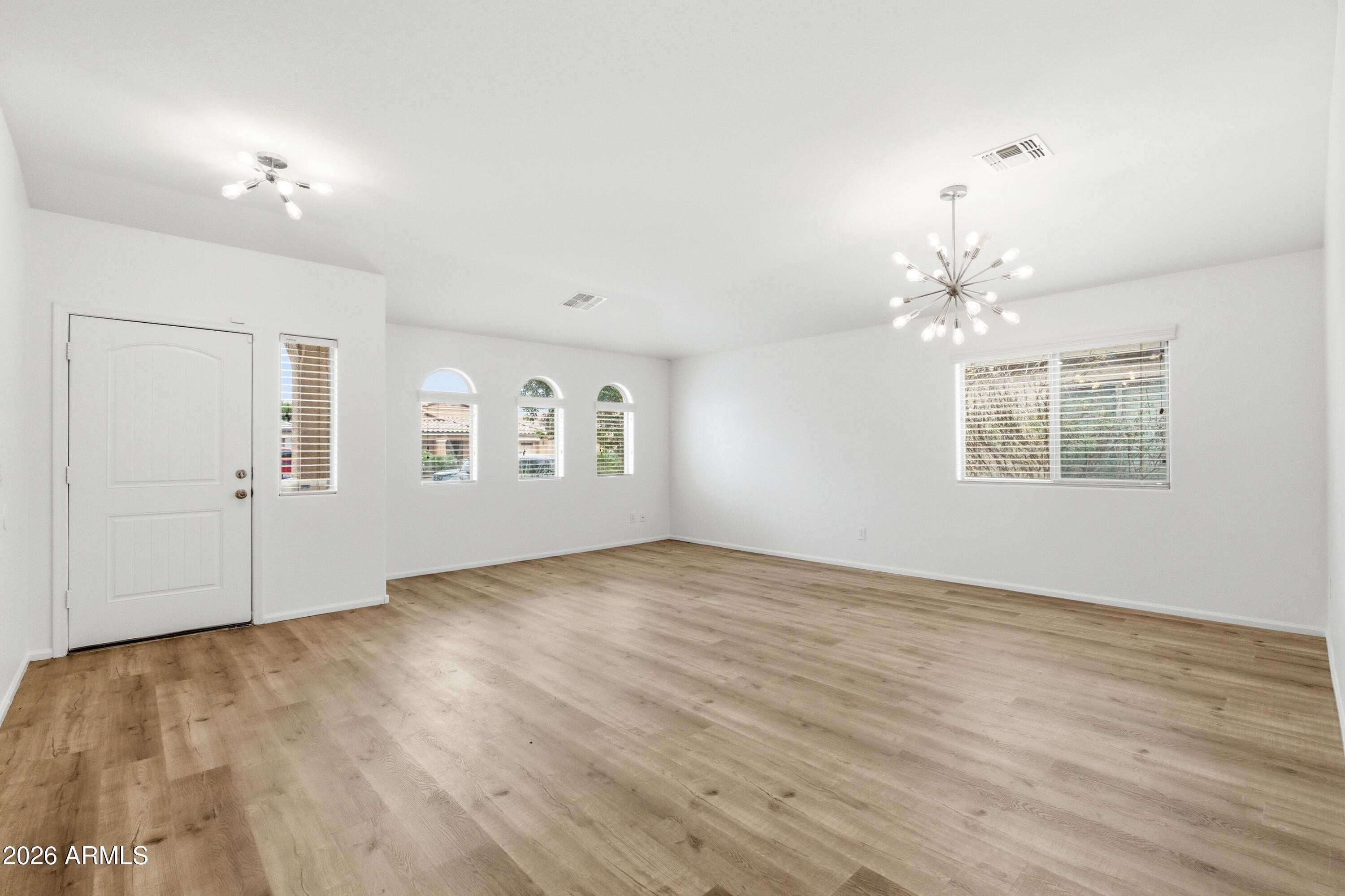 3890 E GRAPHITE Road