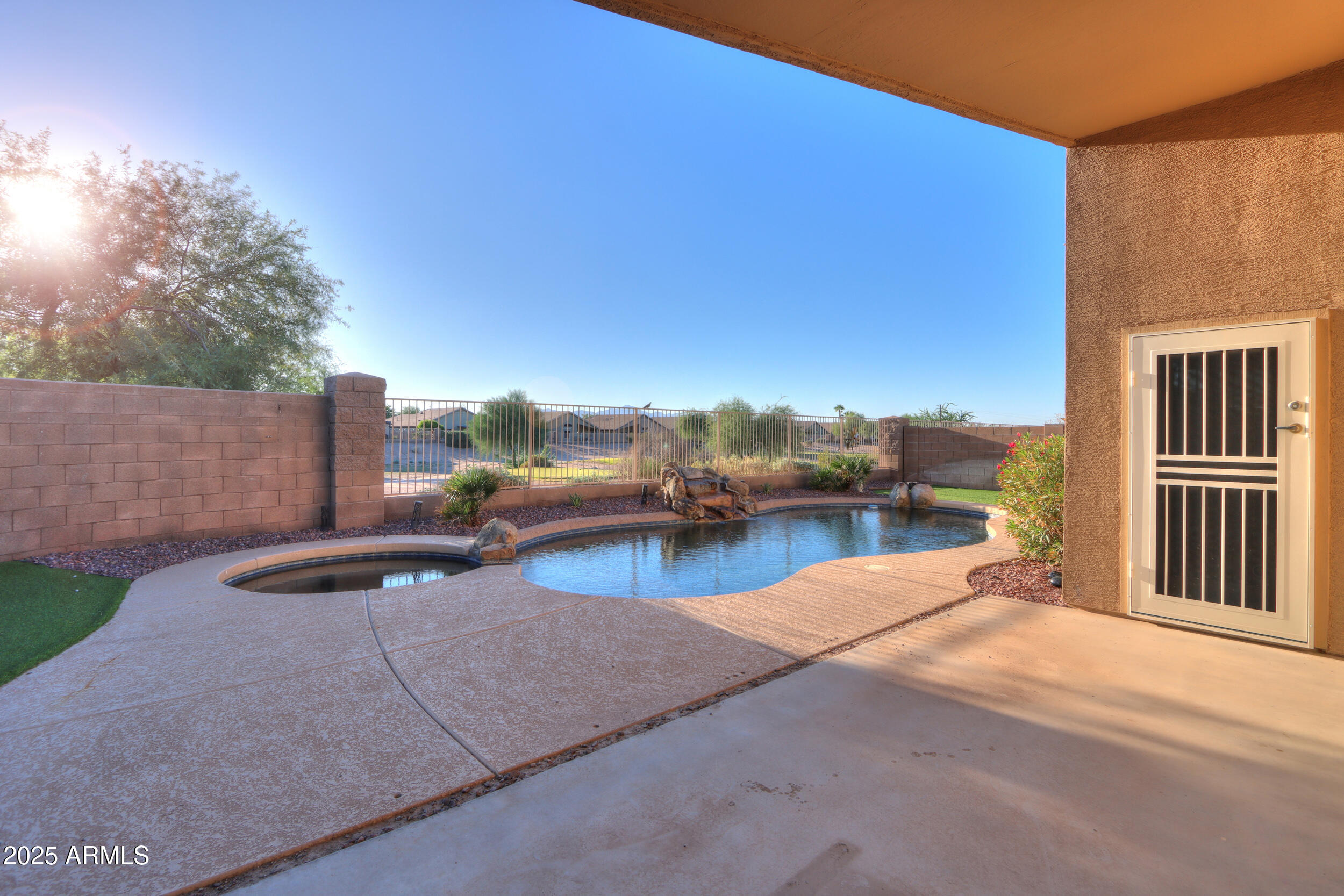 21532 N BACKUS Drive