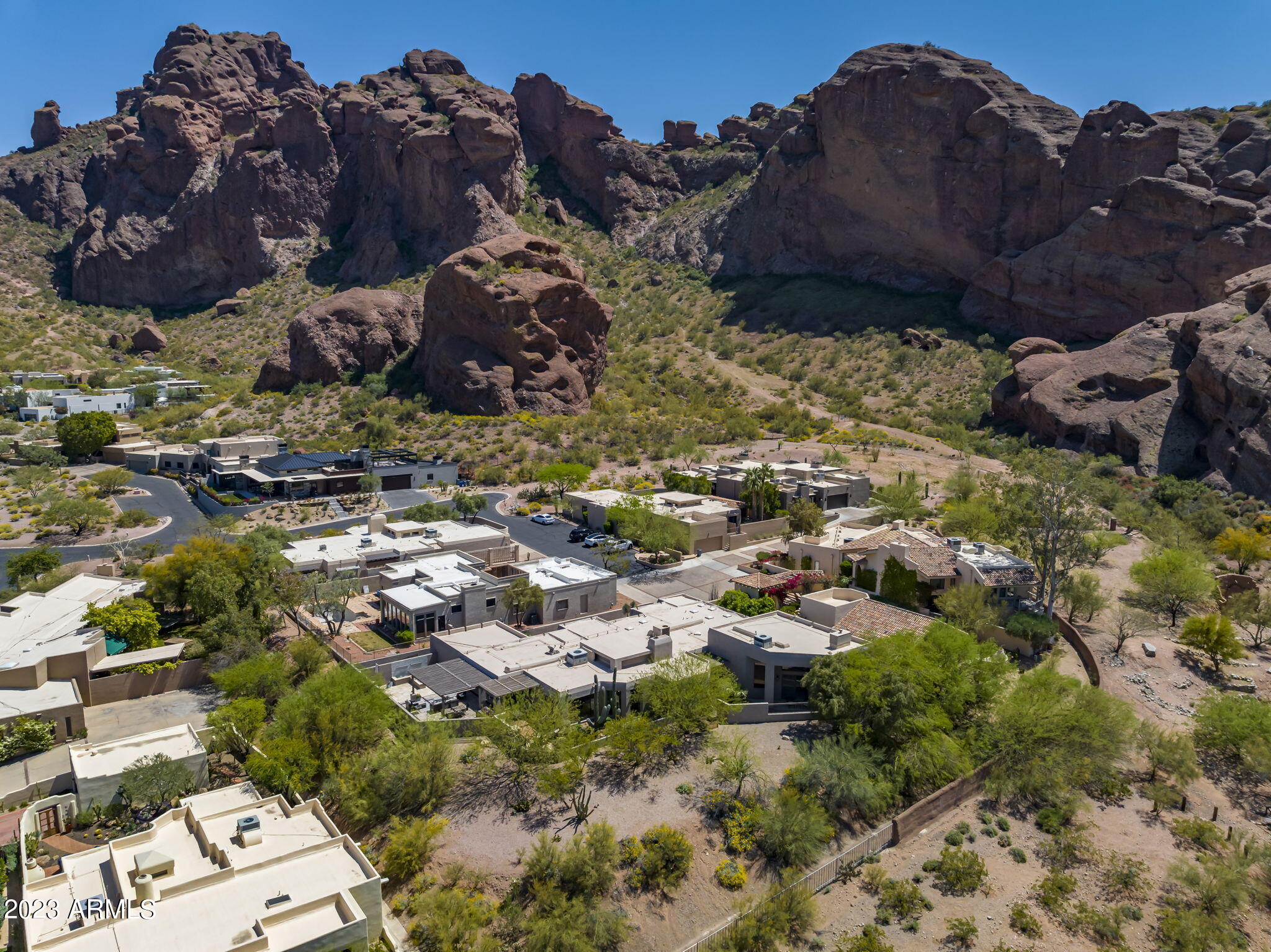 ECHO CANYON - Residential