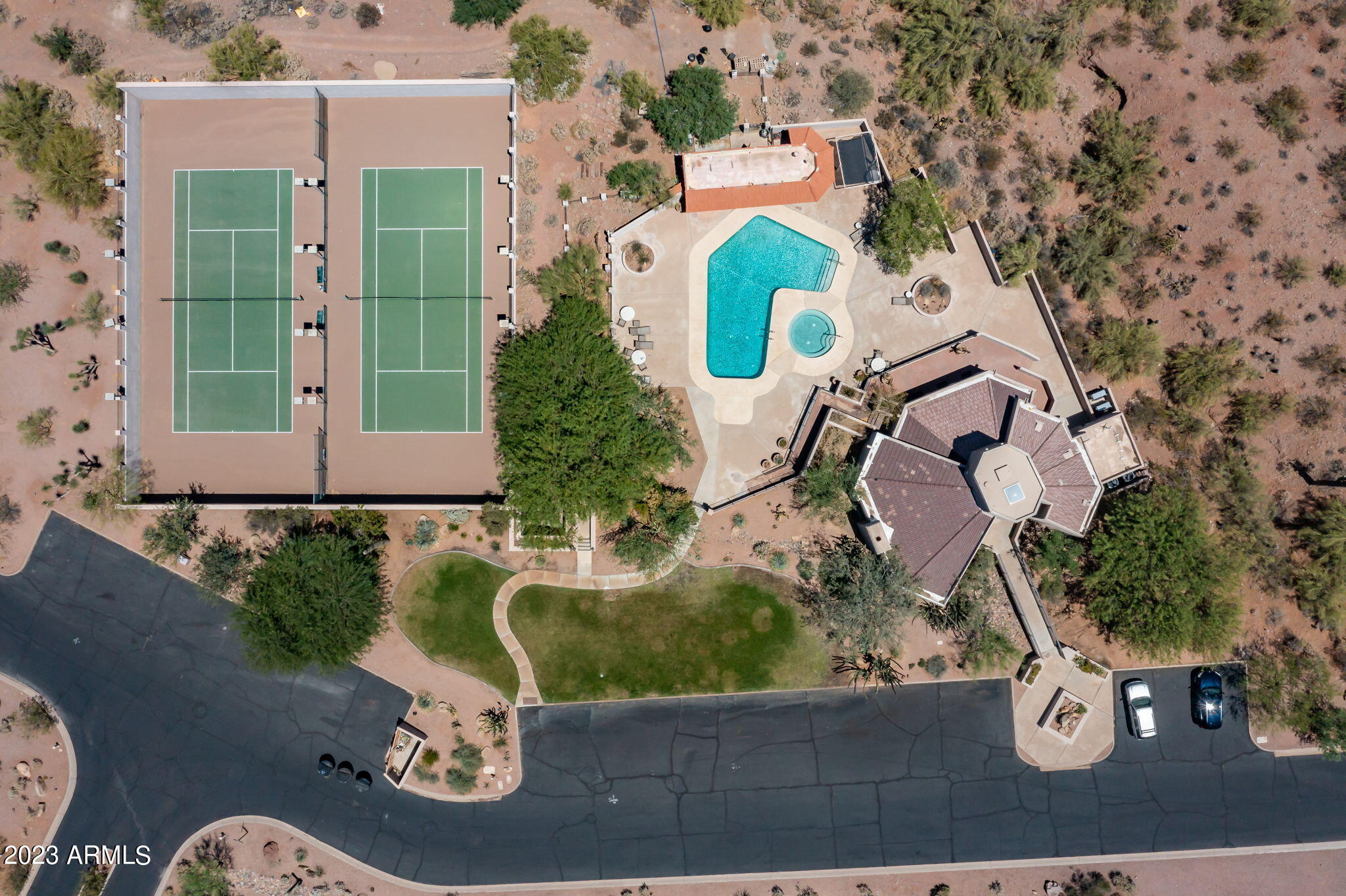 ECHO CANYON - Residential