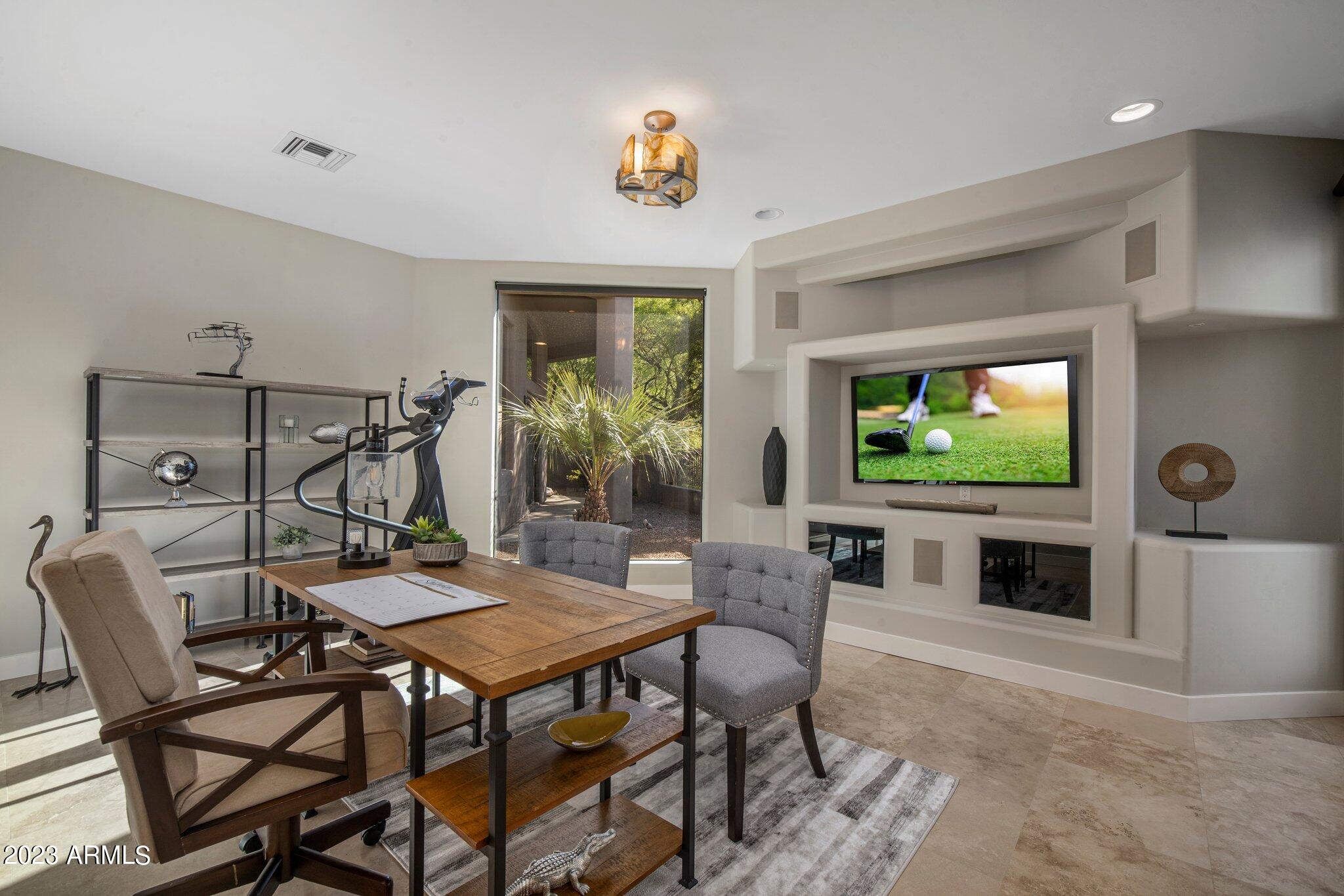 ECHO CANYON - Residential