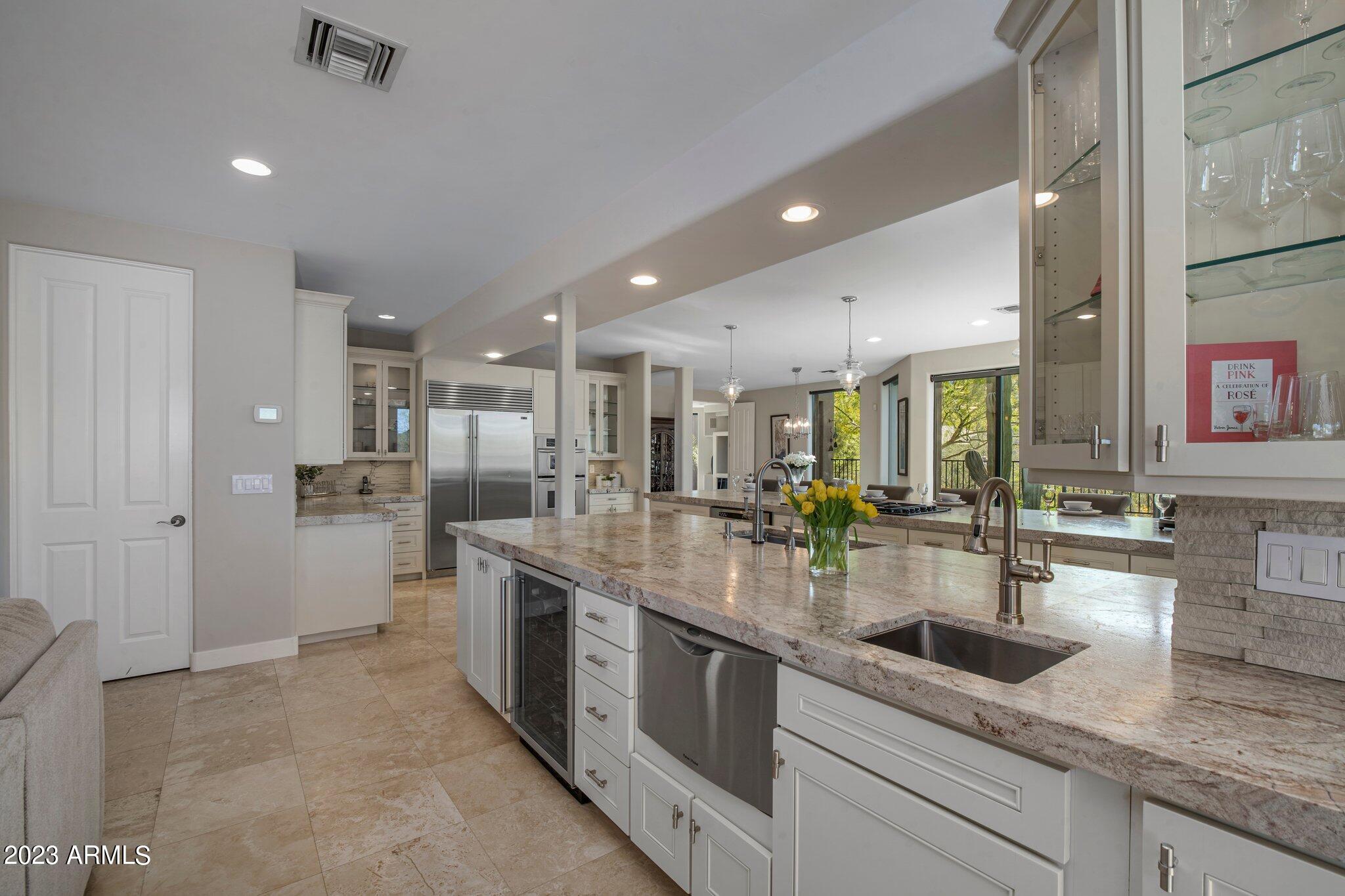 ECHO CANYON - Residential